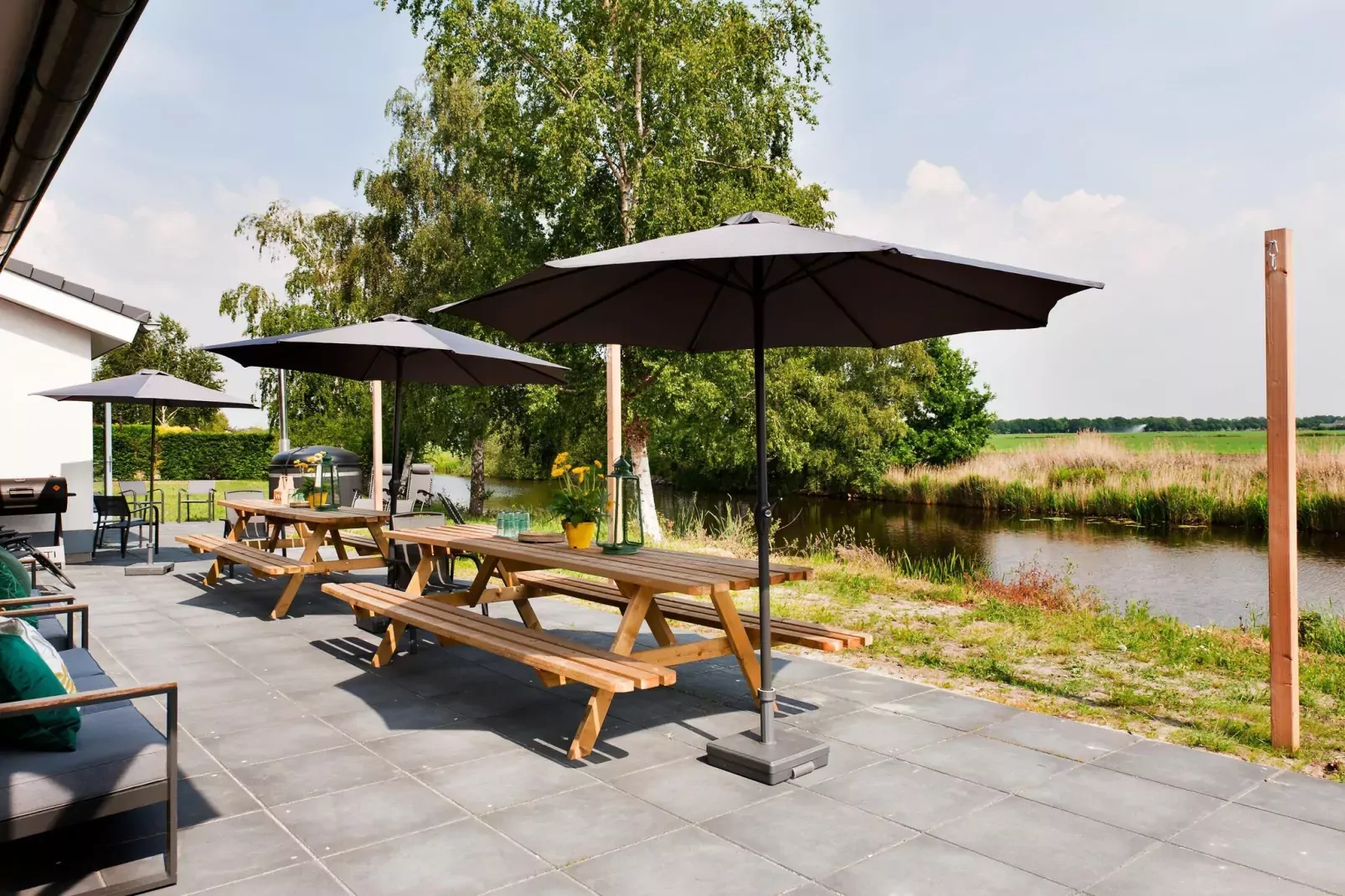 24 pers Pallertshuis Wellness de luxe met sauna en hout gestookte hottub-Gardens summer