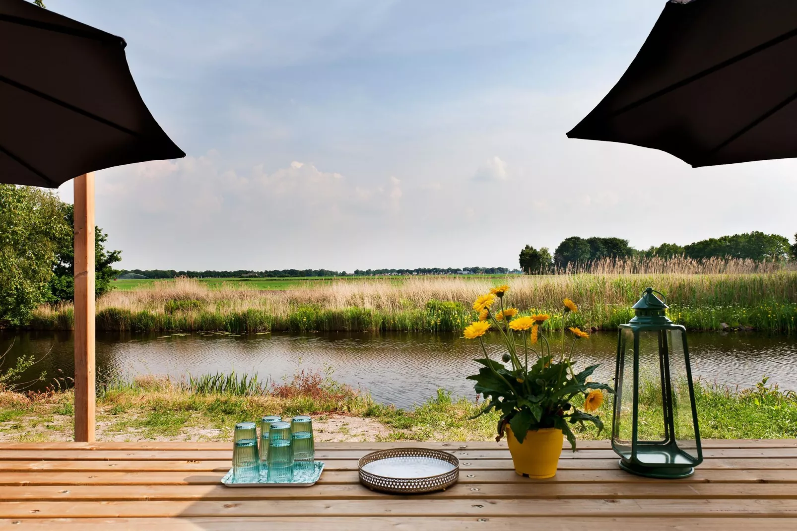 24 pers Pallertshuis Wellness de luxe met sauna en hout gestookte hottub-Gardens summer