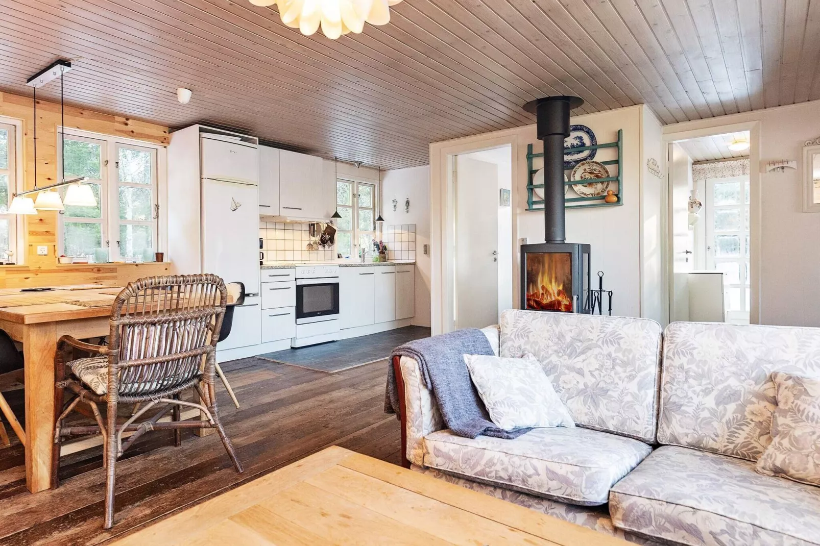 4 person holiday home in Oksbøl-Indoor