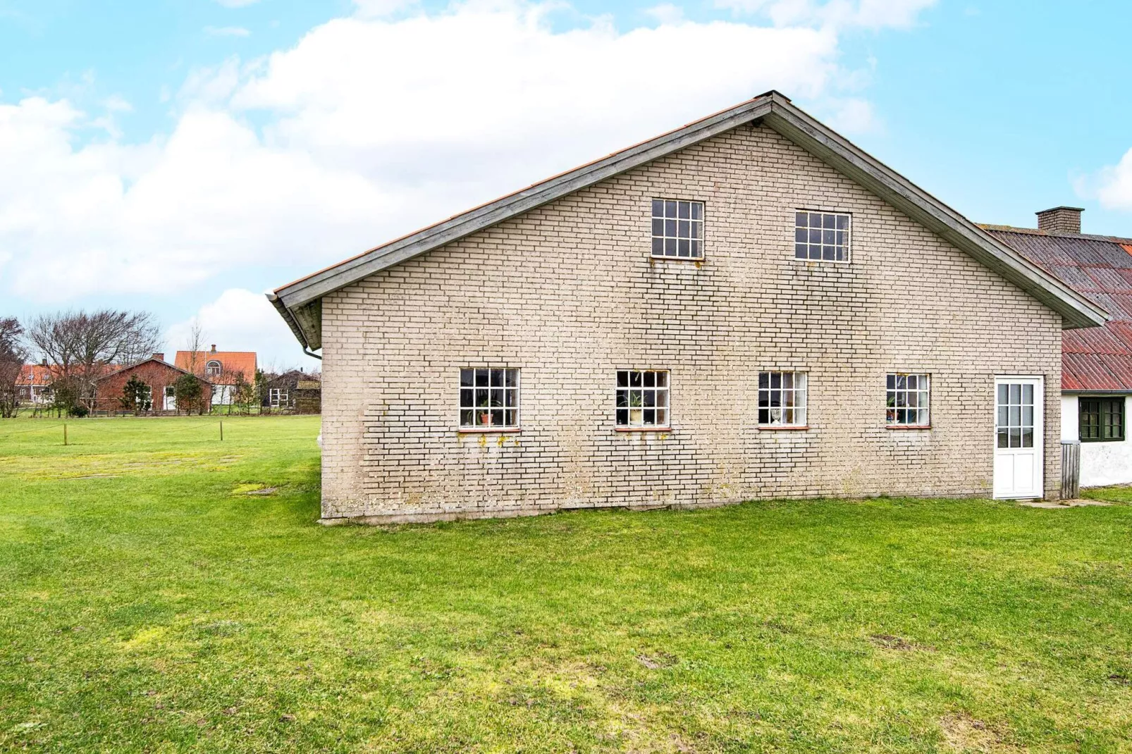 6 person holiday home in Ribe-By Traum-View