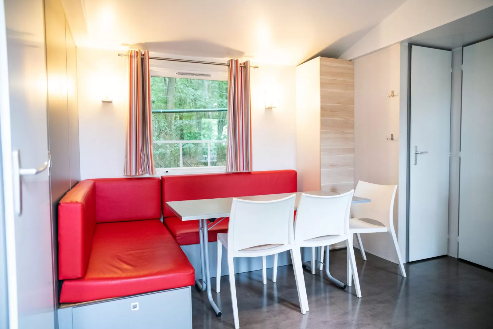 Verblijfpark Ardinam 3-Living room