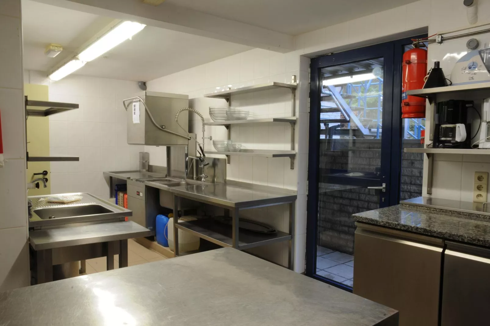 ECUREUIL 20 pax-Kitchen