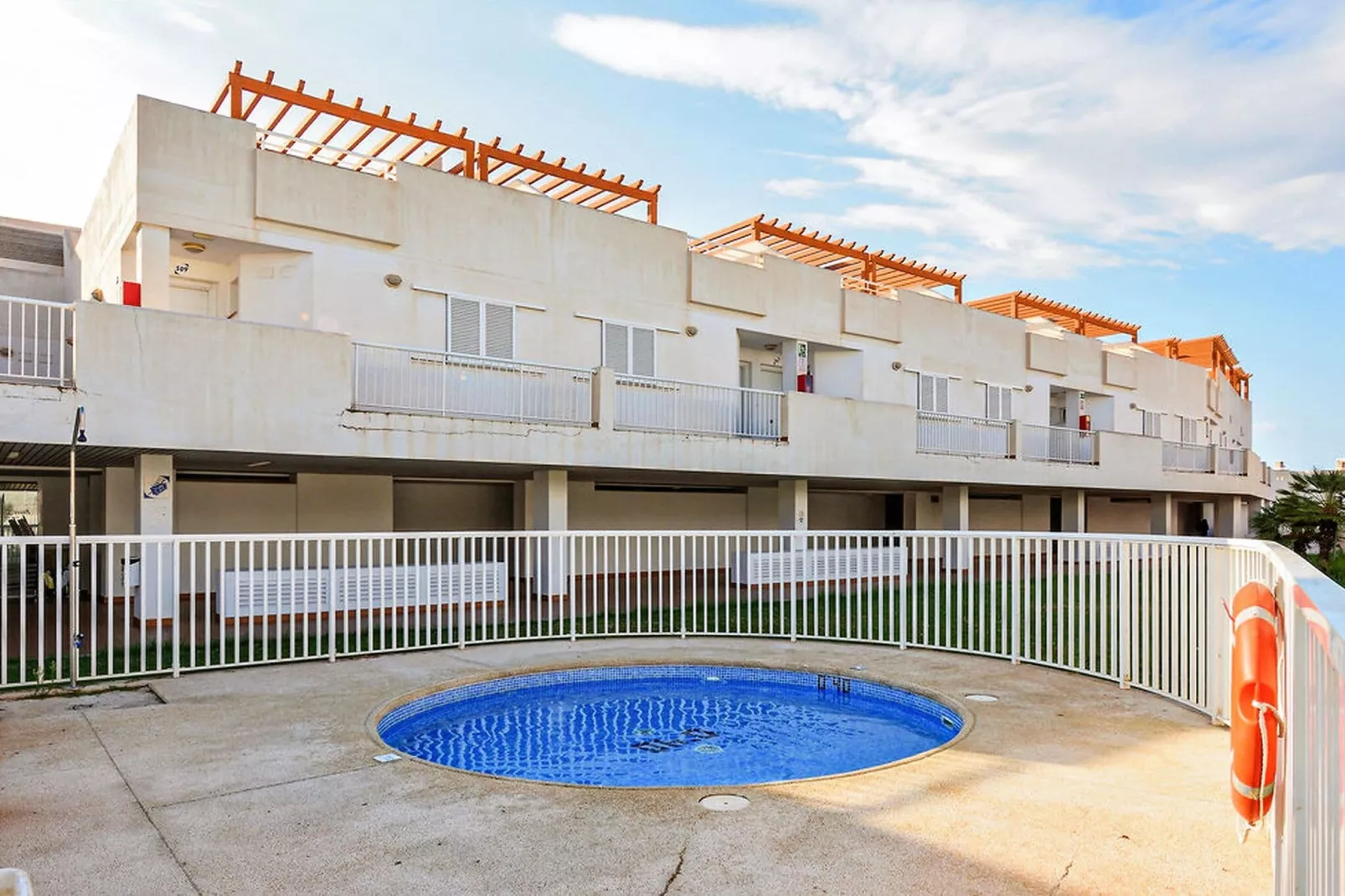 Apartamento mediterraneo-Pool