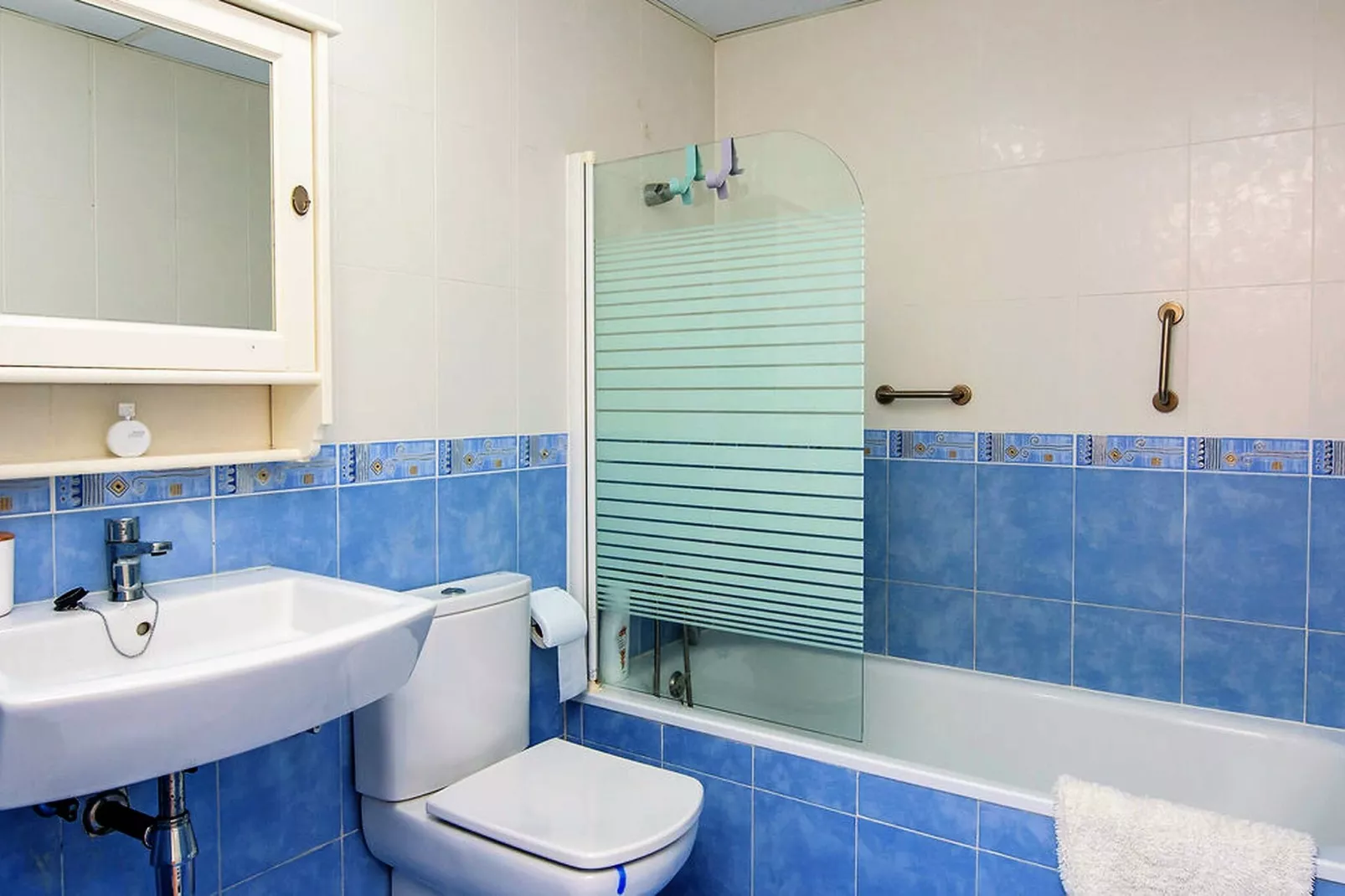 Apartamento mediterraneo-Bathroom
