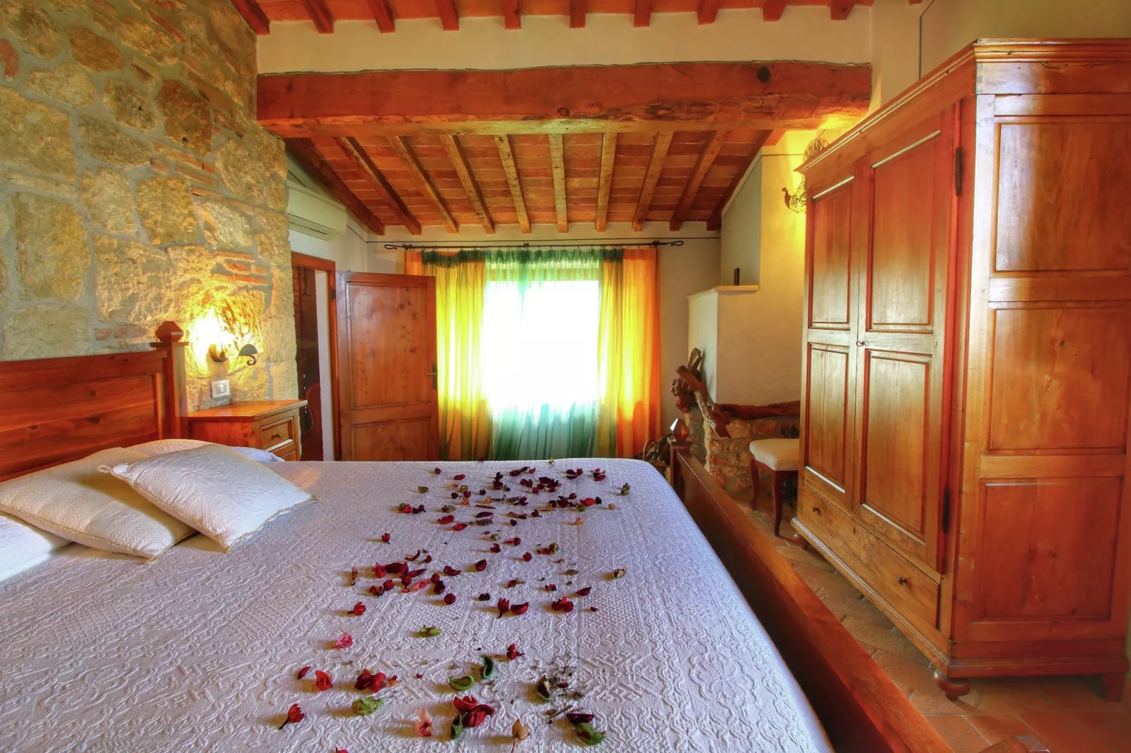 Villa Valardegna-Bedroom