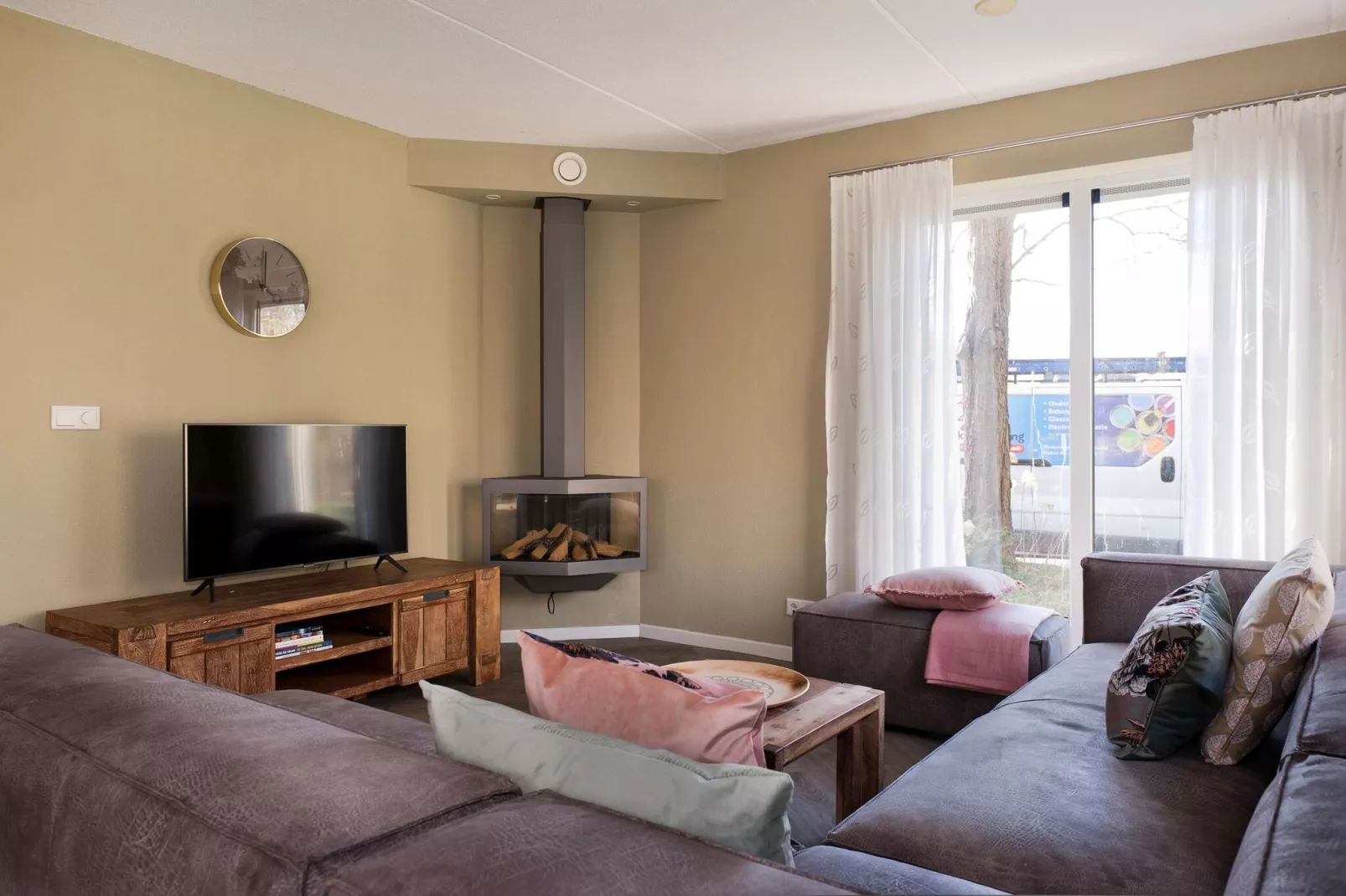 Grand Fisker Wellness de luxe met sauna buitenspa & sloep seizoensgebonden-Wohnzimmer