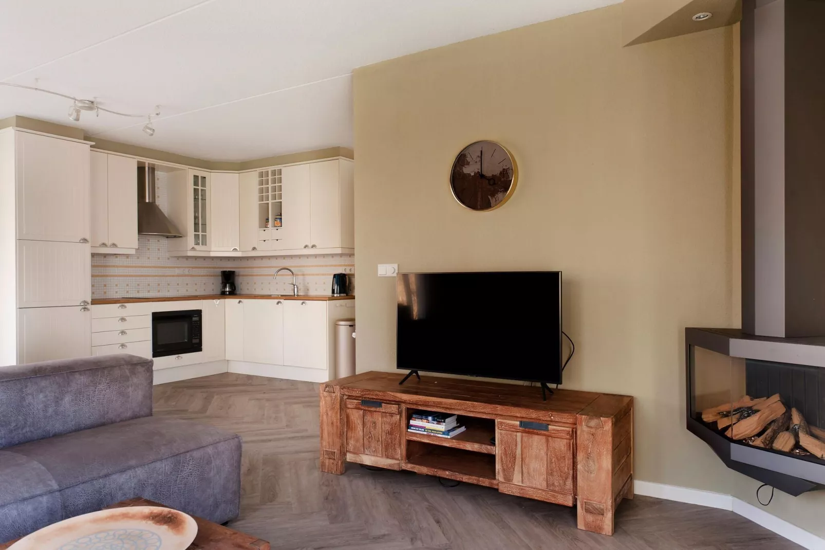 Grand Fisker Wellness de luxe met sauna buitenspa & sloep seizoensgebonden-Wohnzimmer