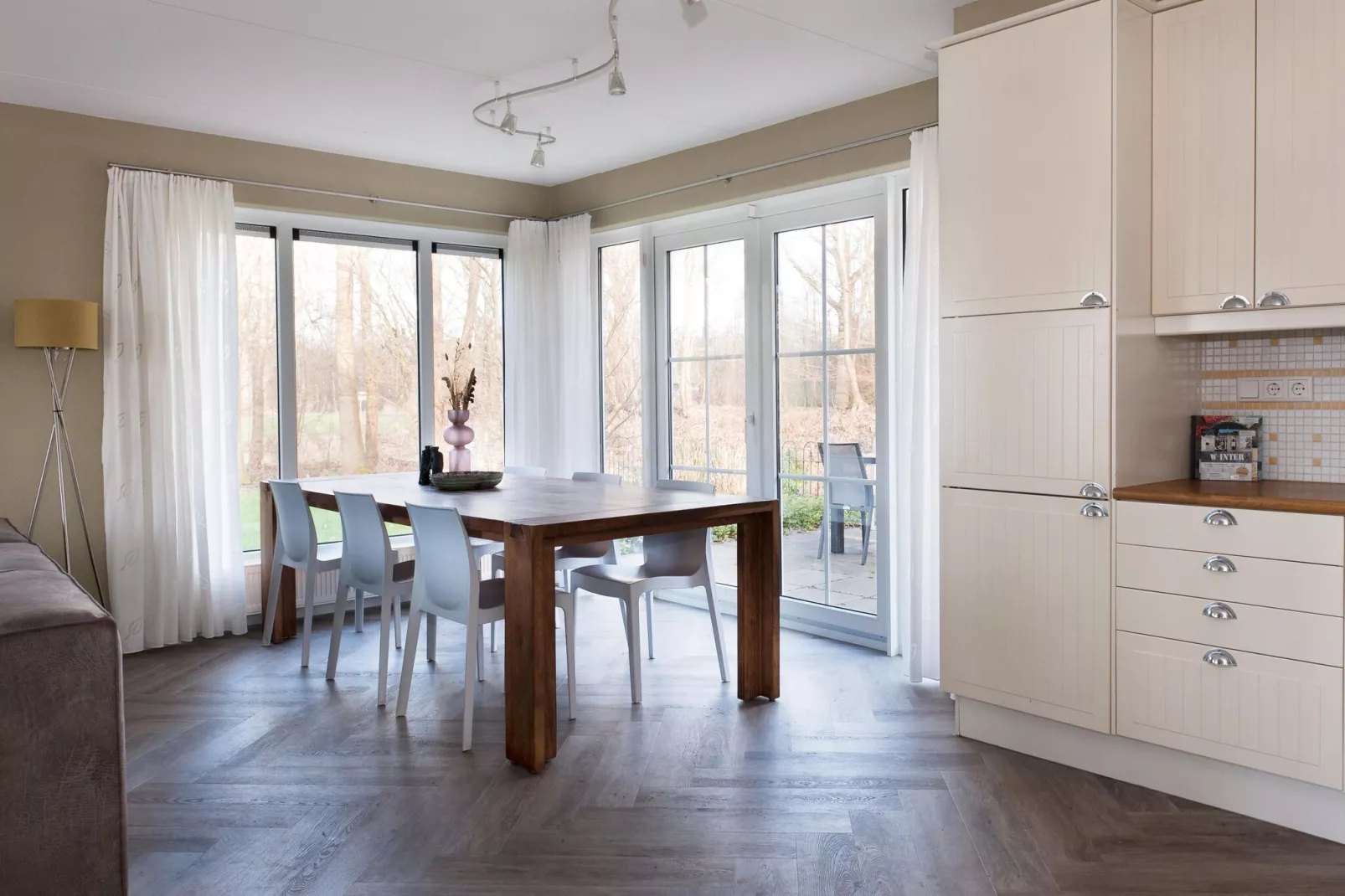 Grand Fisker Wellness de luxe met sauna buitenspa & sloep seizoensgebonden-Esszimmer