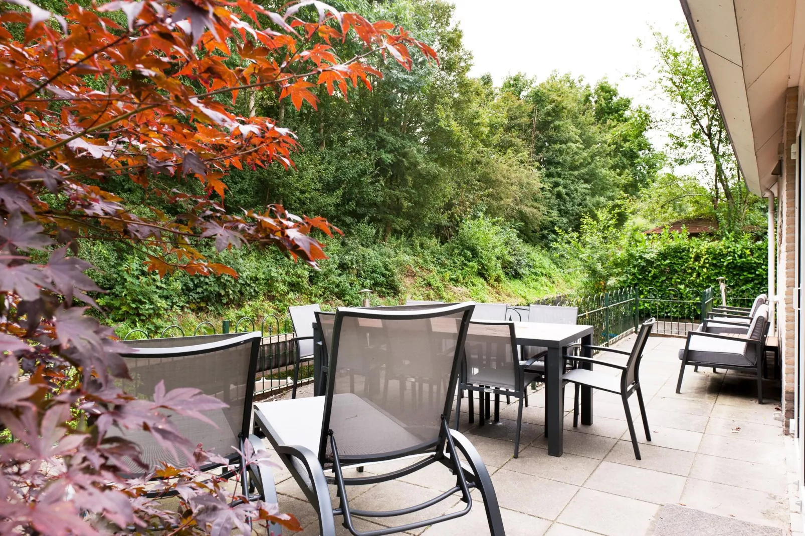 Grand Fisker Wellness de luxe met sauna buitenspa & sloep seizoensgebonden-Garten Sommer