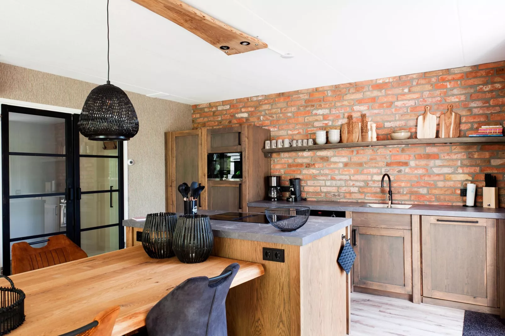 8 pers Metbroekhuis Wellness de luxe met sauna & buitenspa-Dining room