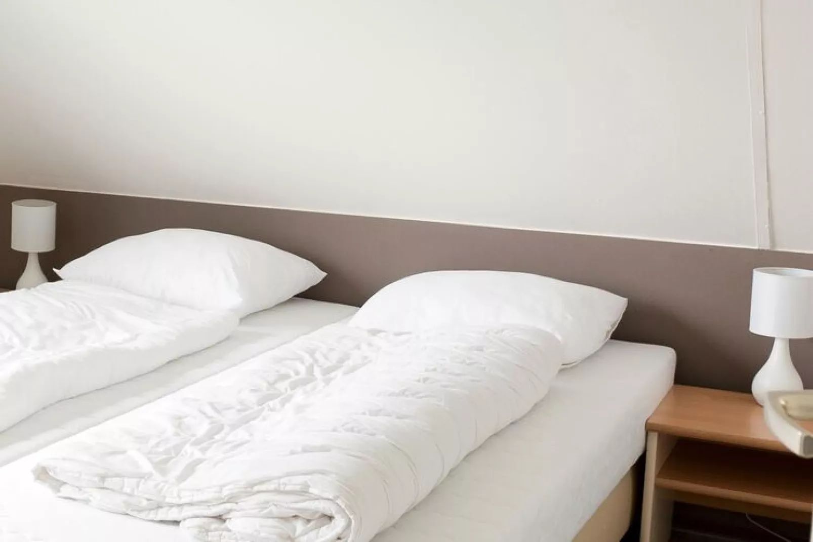 8 pers Westerwolde Prestige Welness met buitenspa-Bedroom