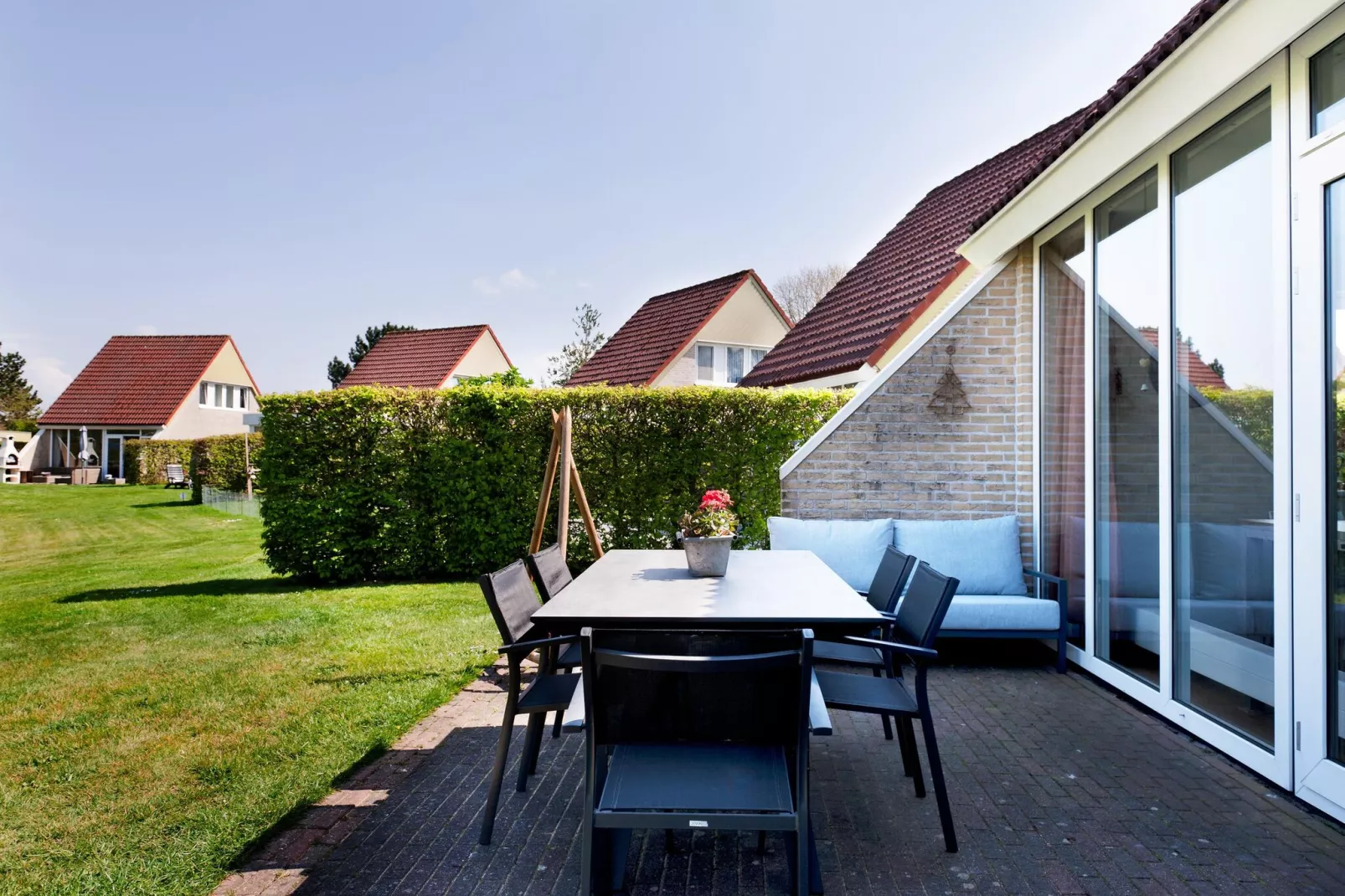 6 pers Renneborghuis Wellness Comfort met sauna-Gardens summer