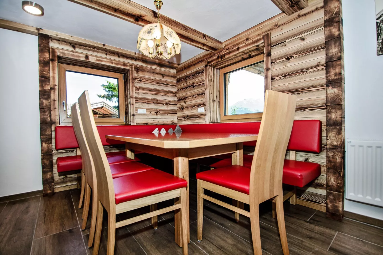 Stiermoos Hütte-Dining room