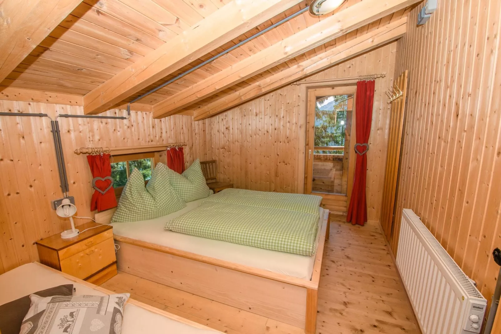 Stiermoos Hütte-Bedroom