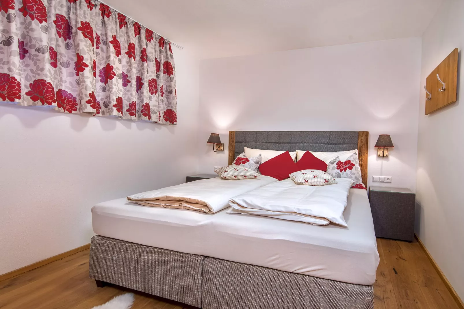 Helios Appartements-Bedroom