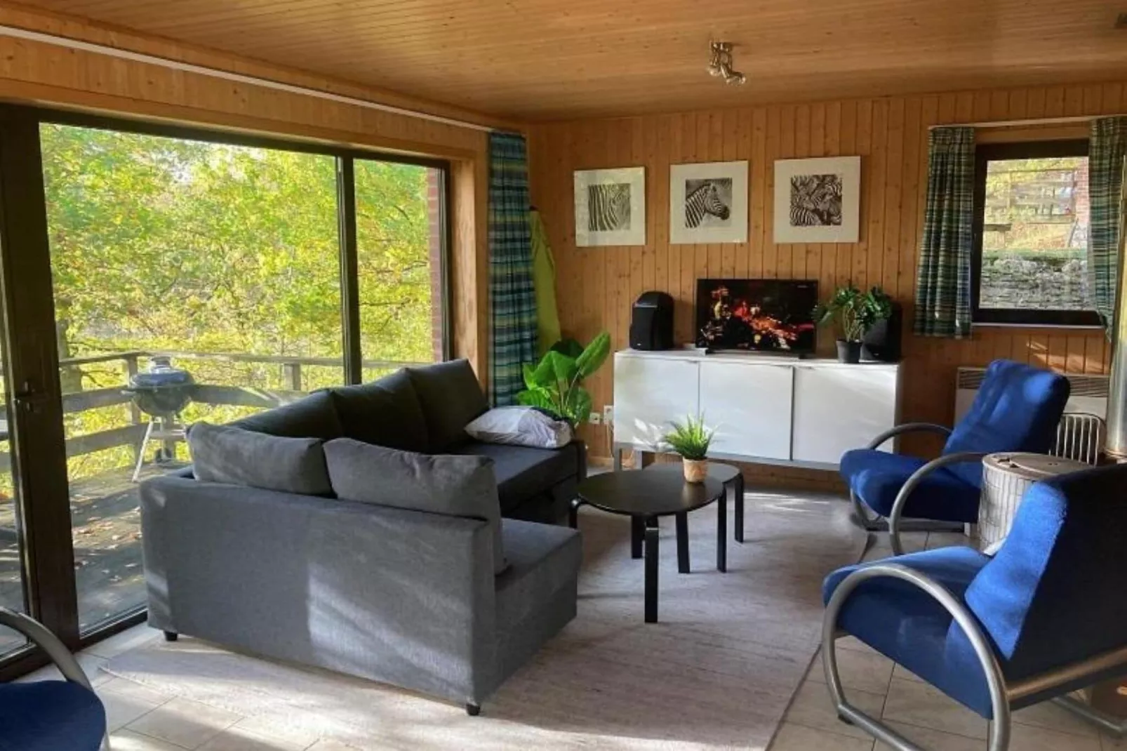 Kangourou 12-Living room