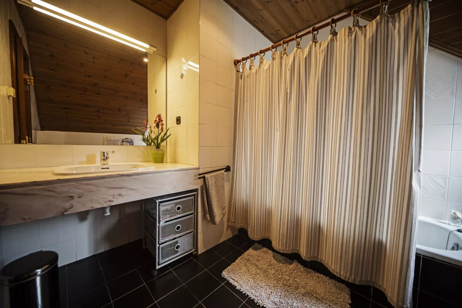Casa Pepe 9-Bathroom