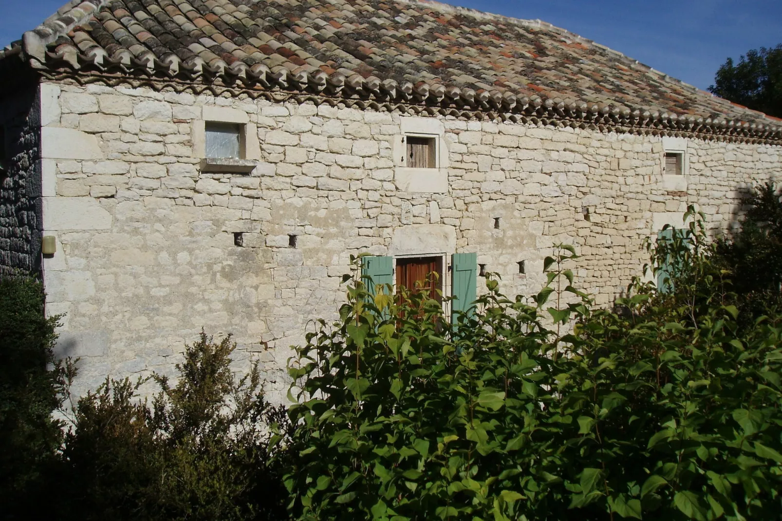 Les Fontanelles-Exterior summer
