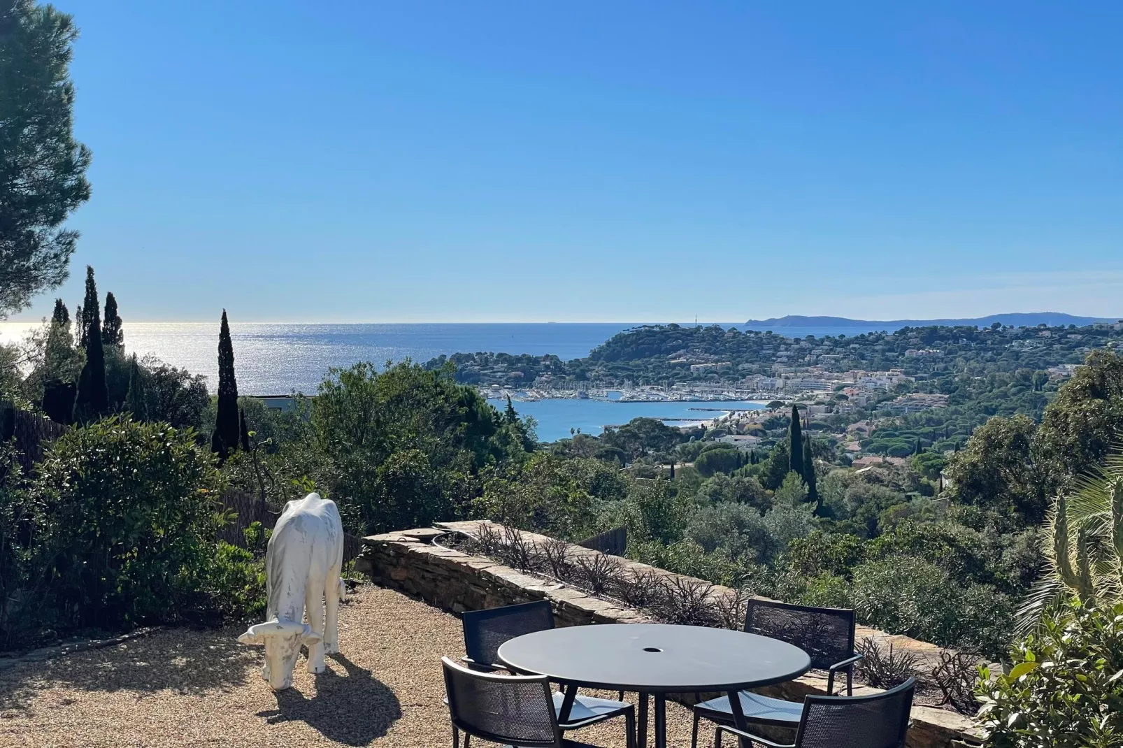Villa Balou-View winter