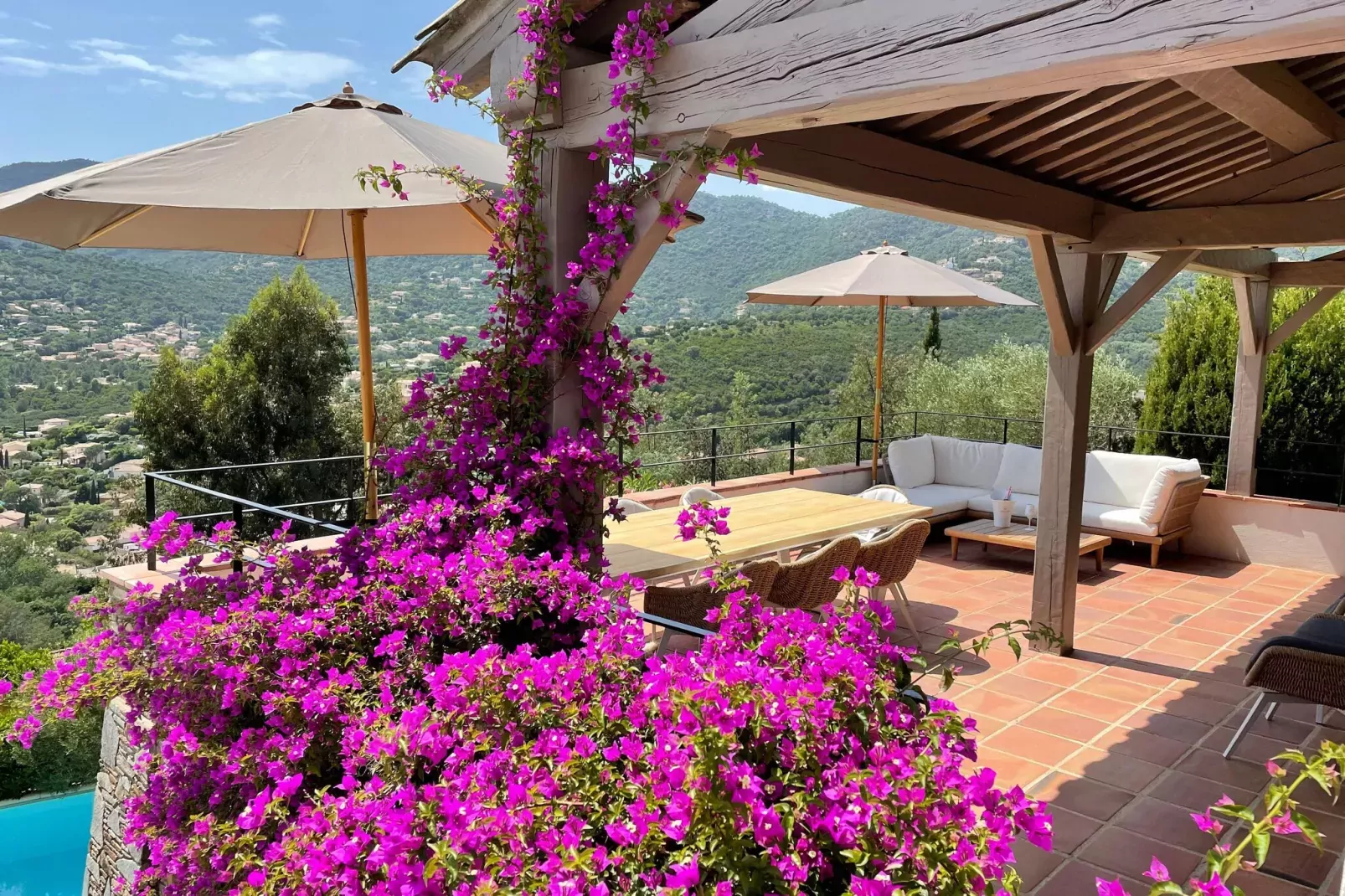 Villa Balou-Terrace balcony