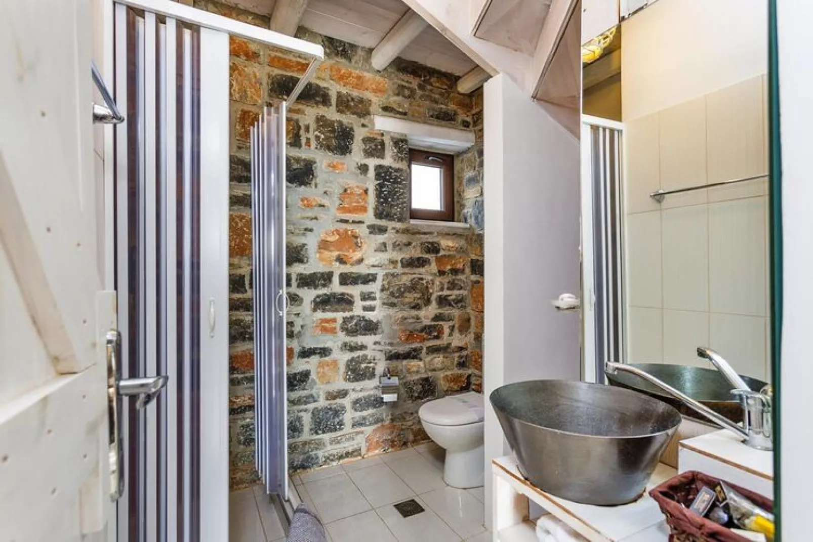 Villas Palazzo Greco Agia Galini-Complex of Villas 10 pax-Bathroom