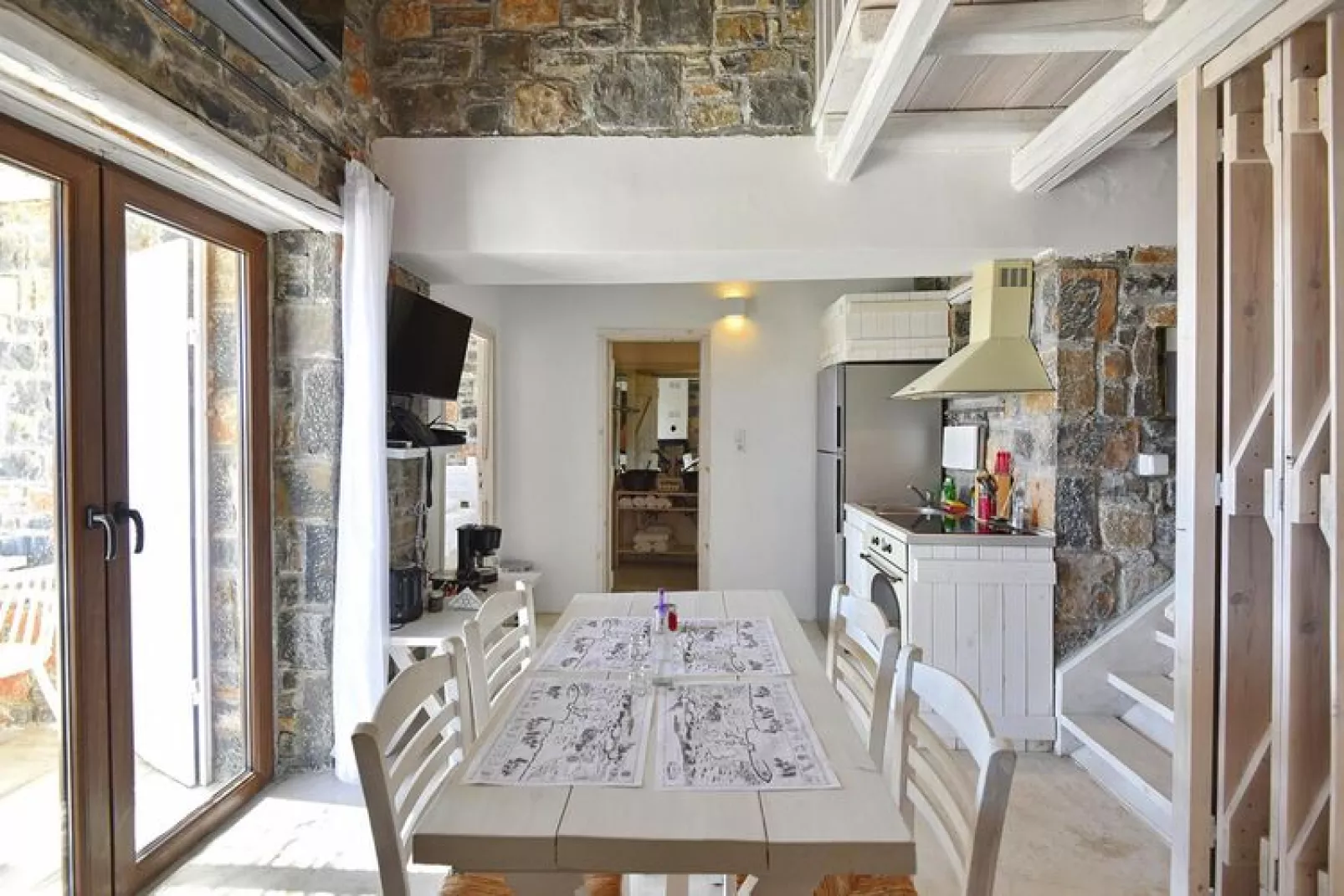 Villas Palazzo Greco Agia Galini-Complex of Villas 10 pax-Dining room