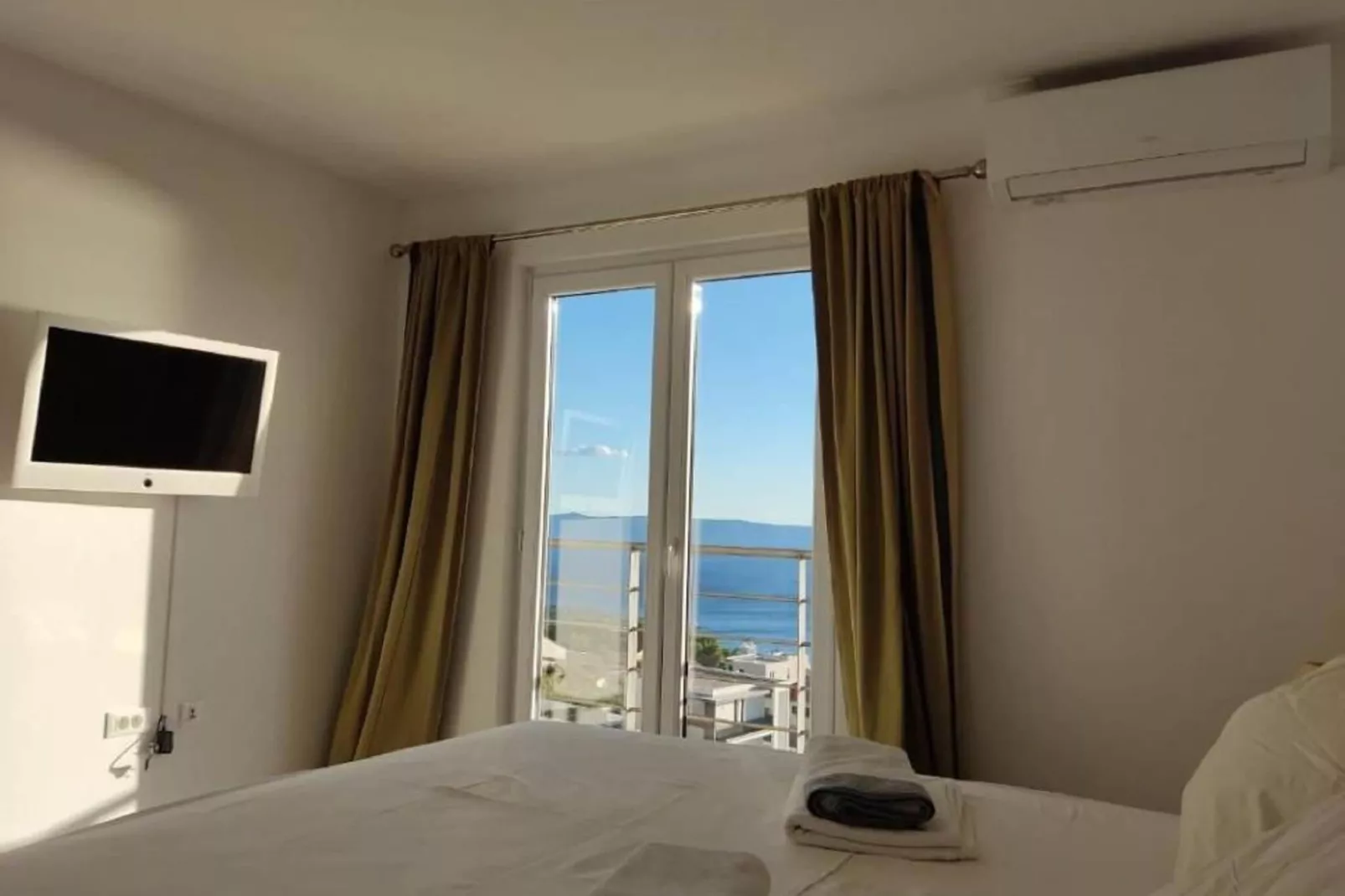 Duplex Suite-Bedroom