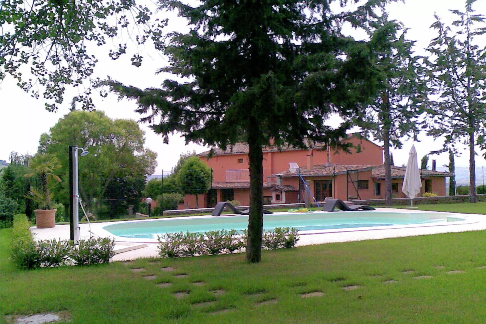 Sei Orcia-Exterior summer