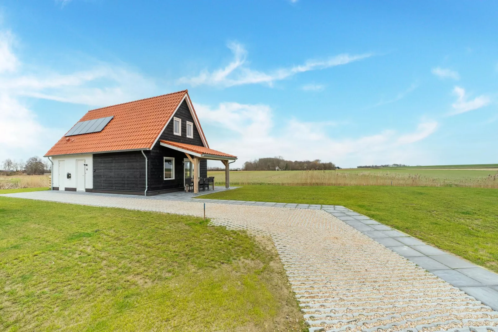 De Ooievaar Huis Nr 47-Exterior summer