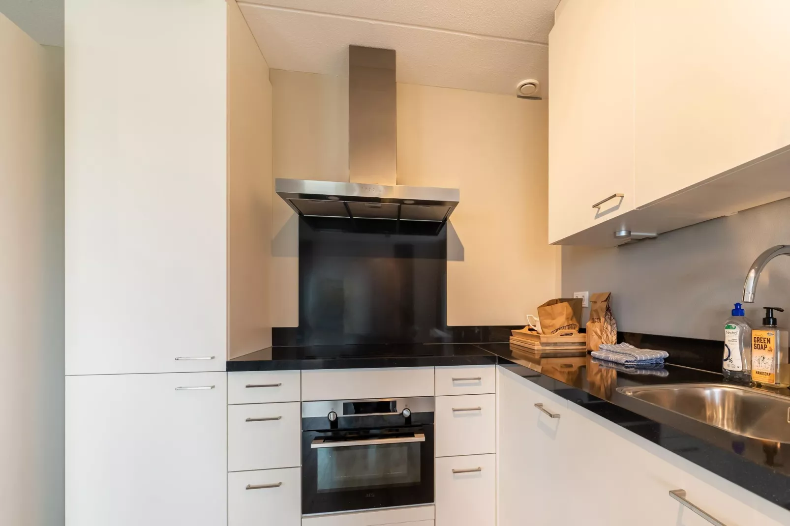 De Ooievaar Huis Nr 47-Kitchen