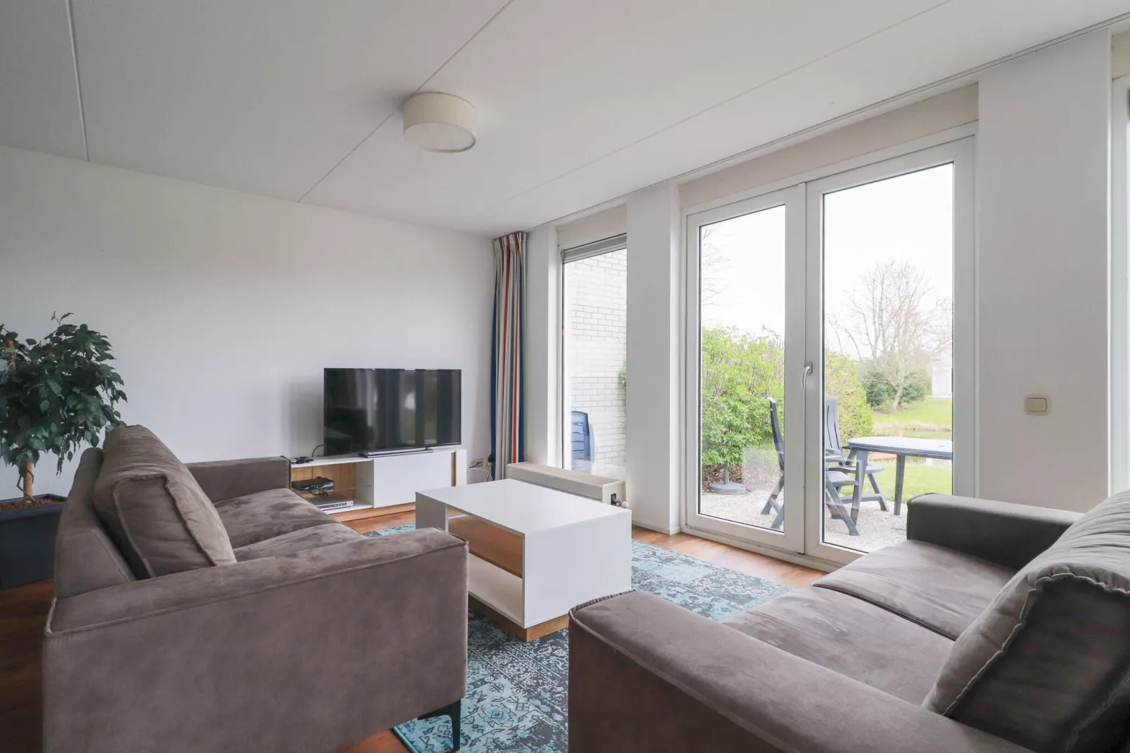 Beach Resort Makkum 27-Wohnzimmer