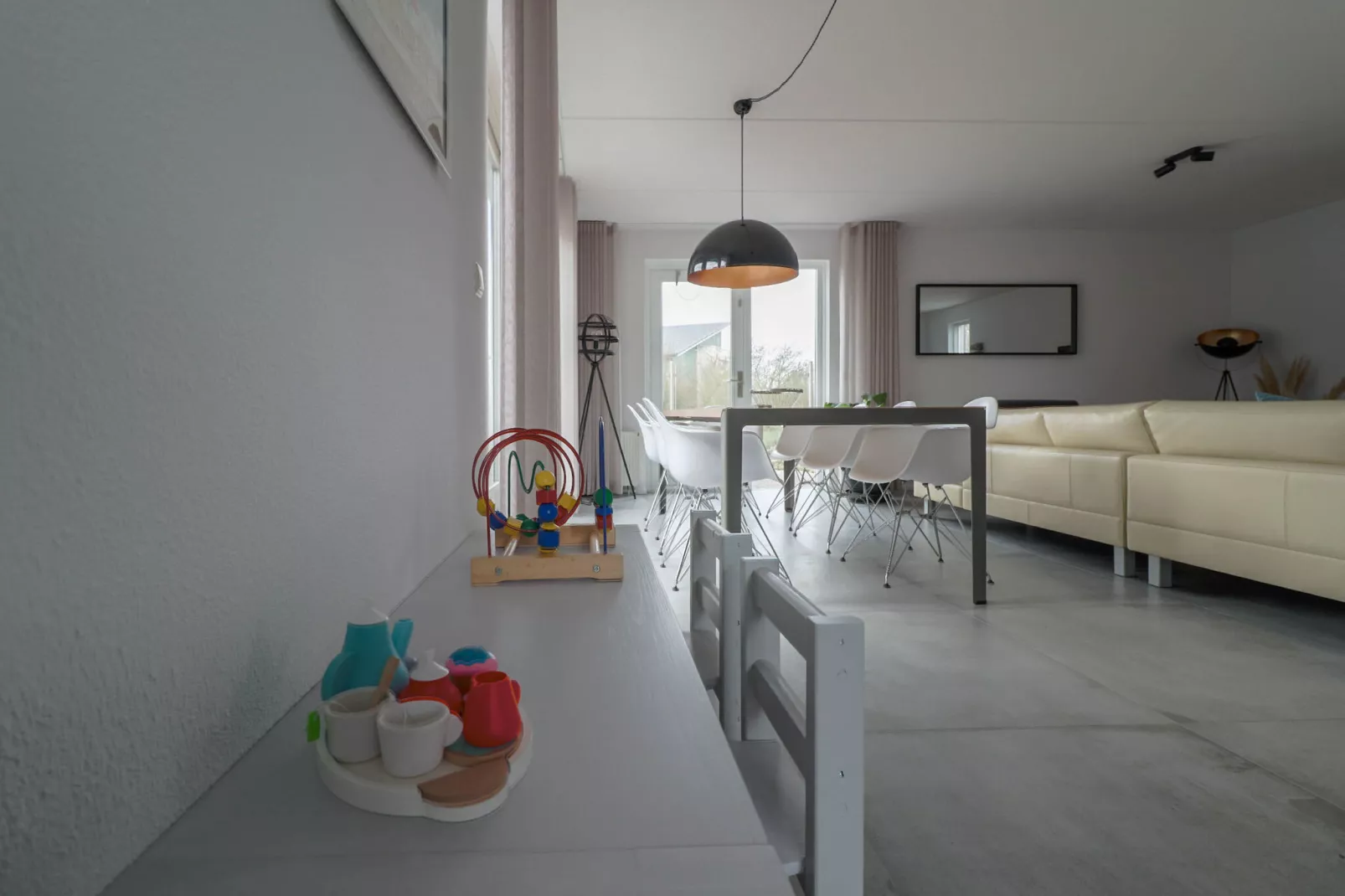 Beach Resort Makkum 24-Living room