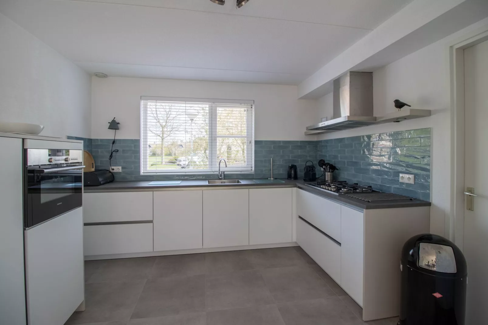 Beach Resort Makkum 24-Kitchen