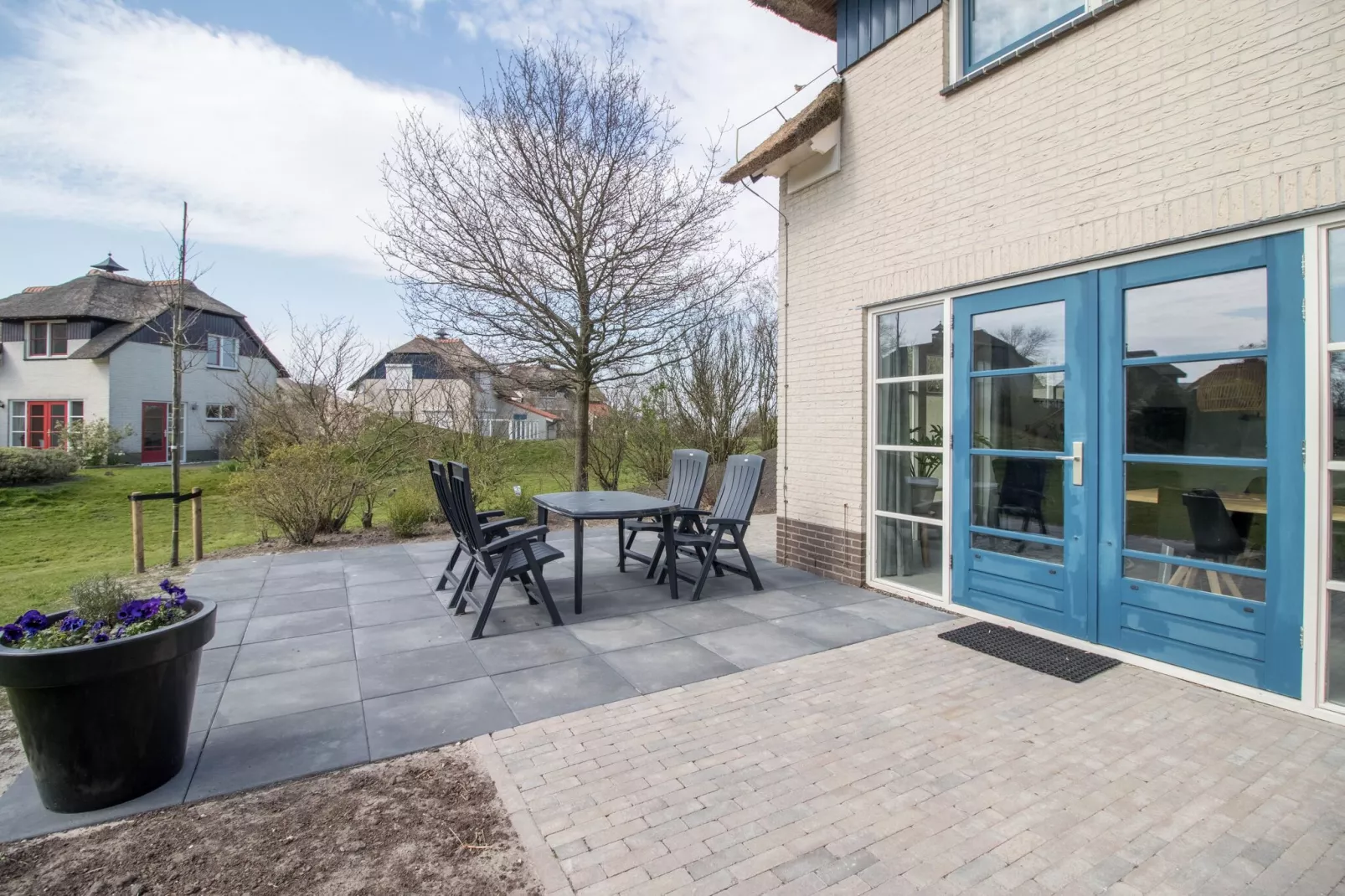 Beach Resort Makkum 24-Terrace balcony