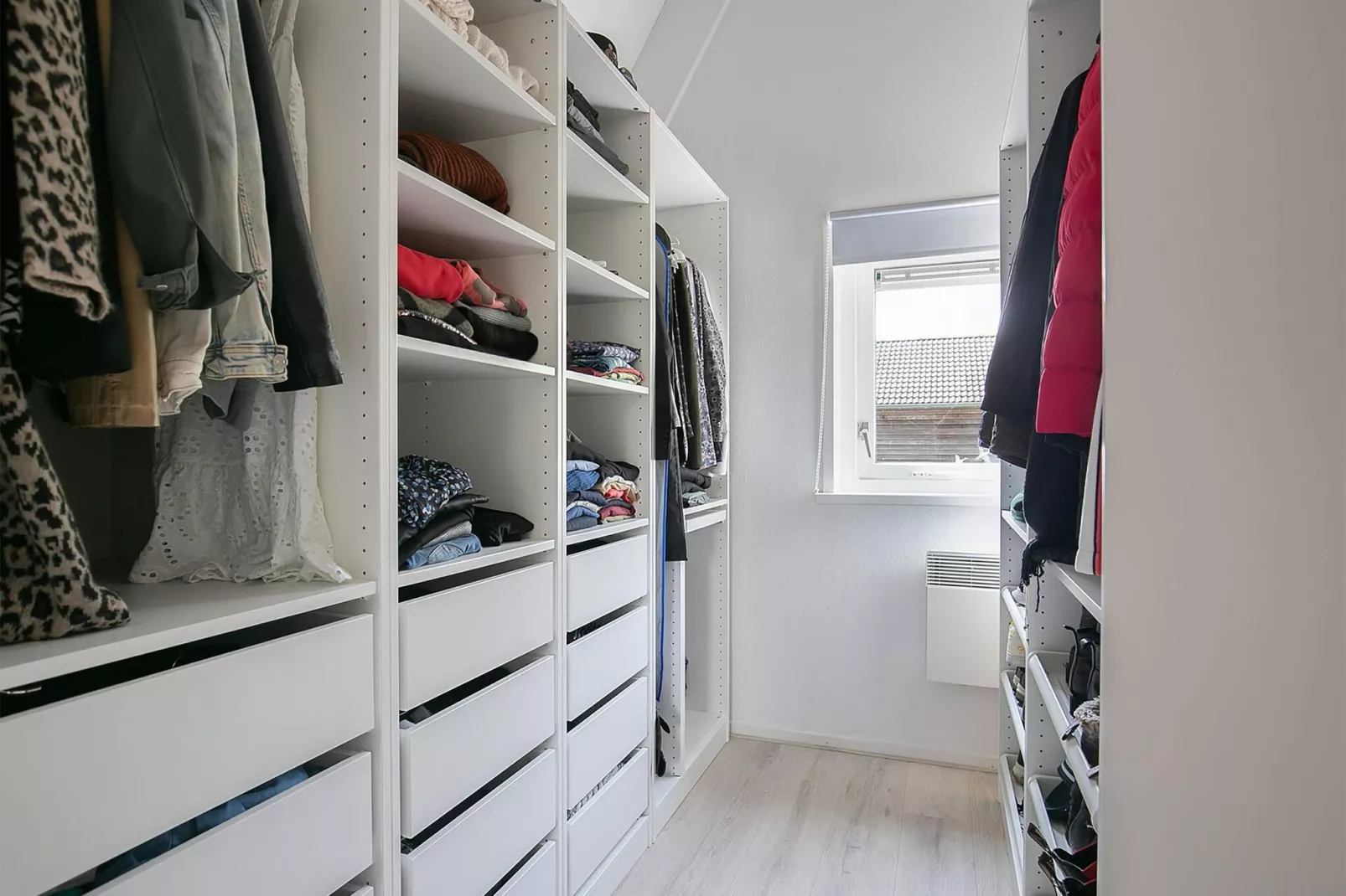 Combinatie nr 105 en 110-Bedroom