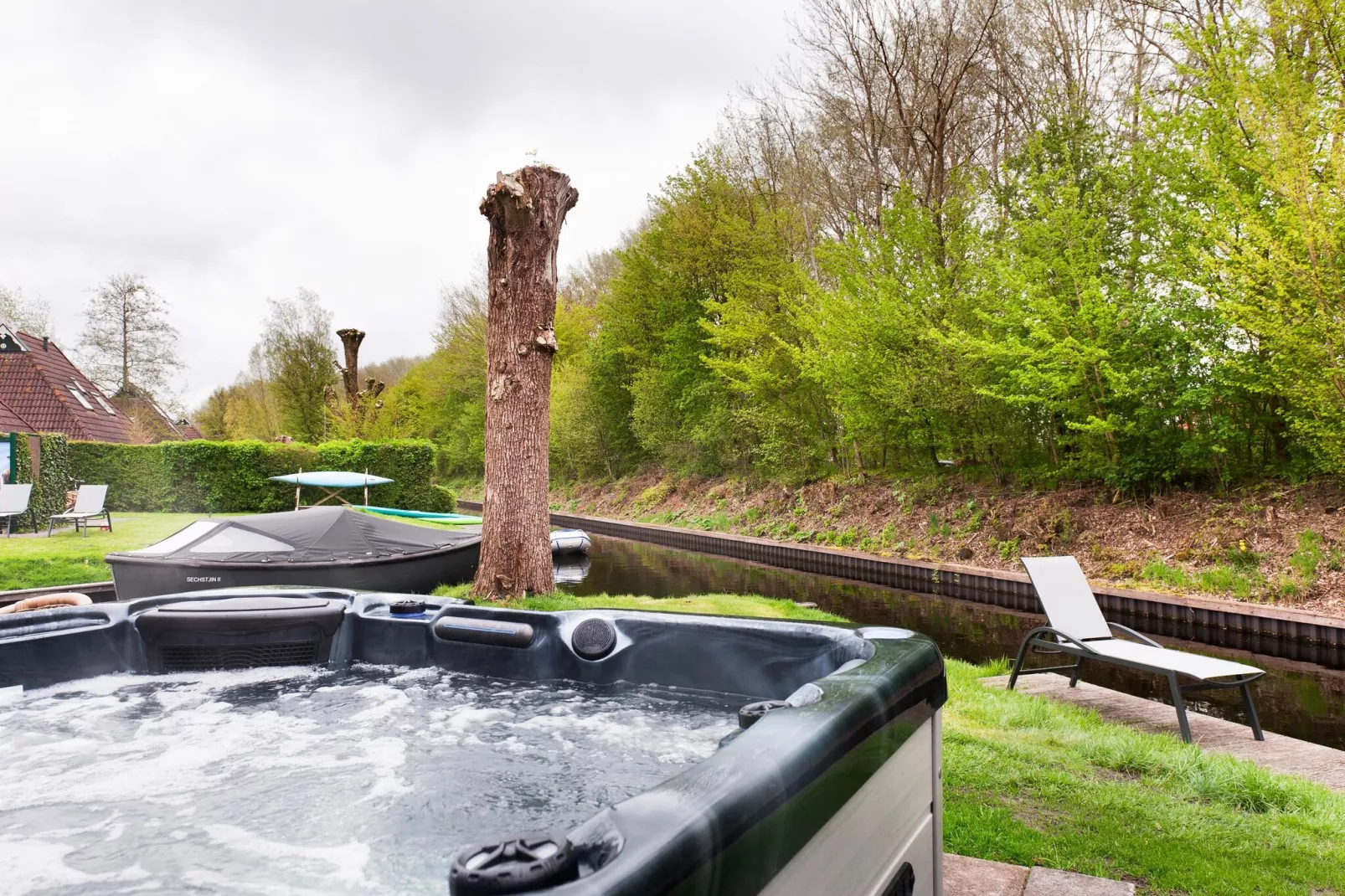 Tobke Wellness de luxe VIP met sauna met buitenspa