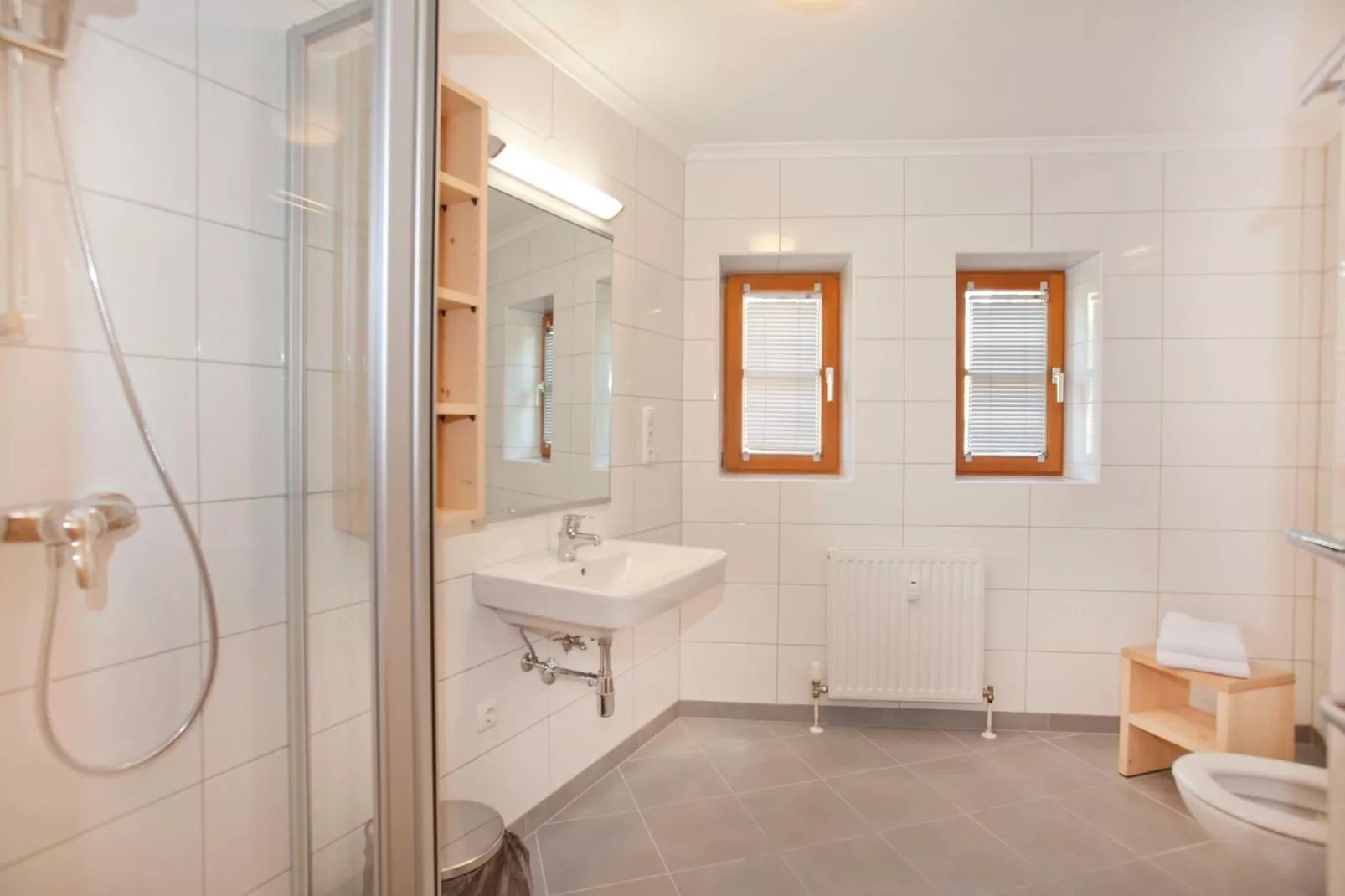 Kirchstubn - Top 1-Bathroom