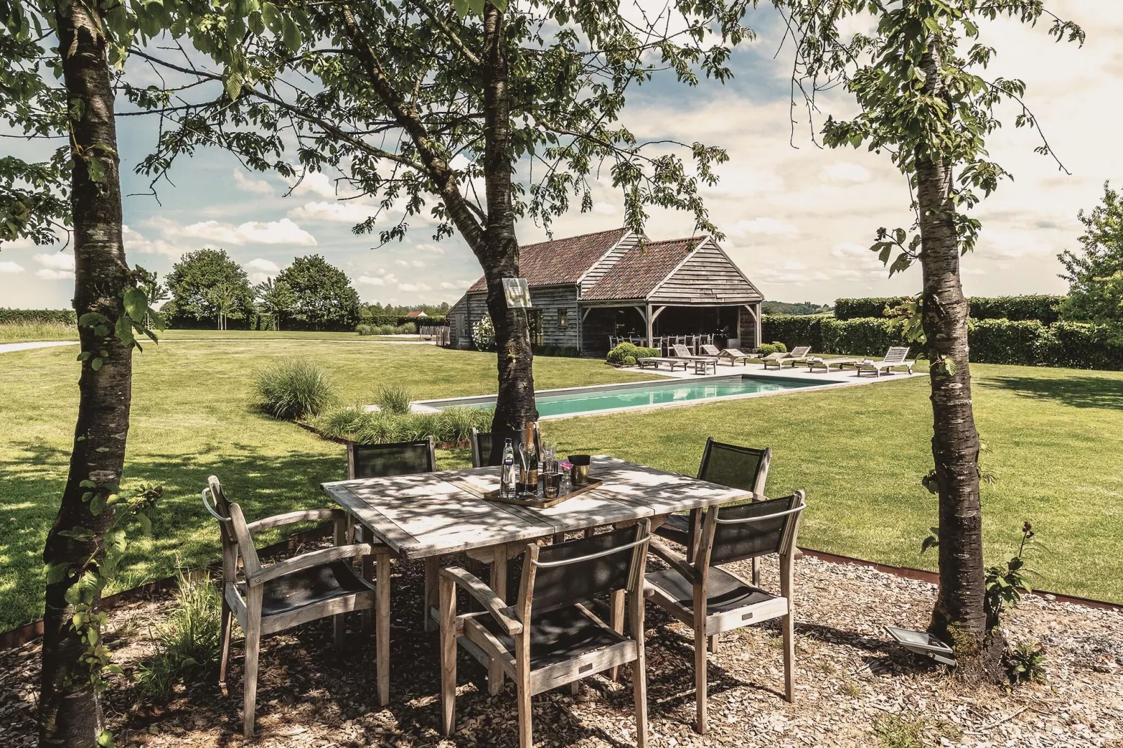 Au Milieu De Nulle Part-Gardens summer