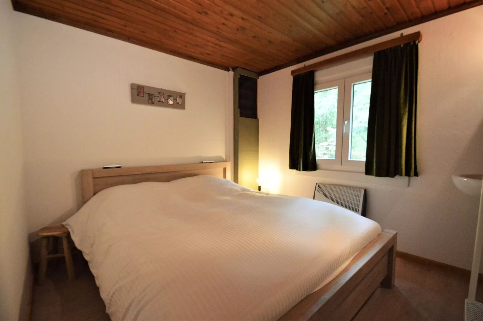 Chalet Petite Source-Bedroom