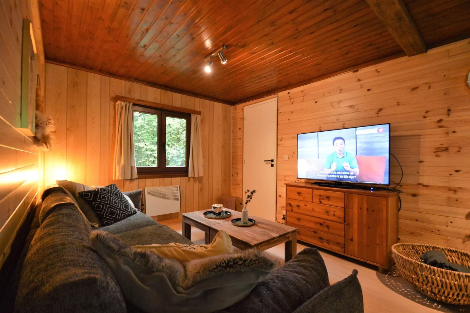Chalet Petite Source-Living room