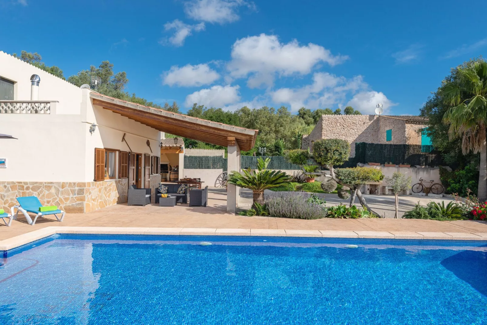 Vista Sol-Exterior summer