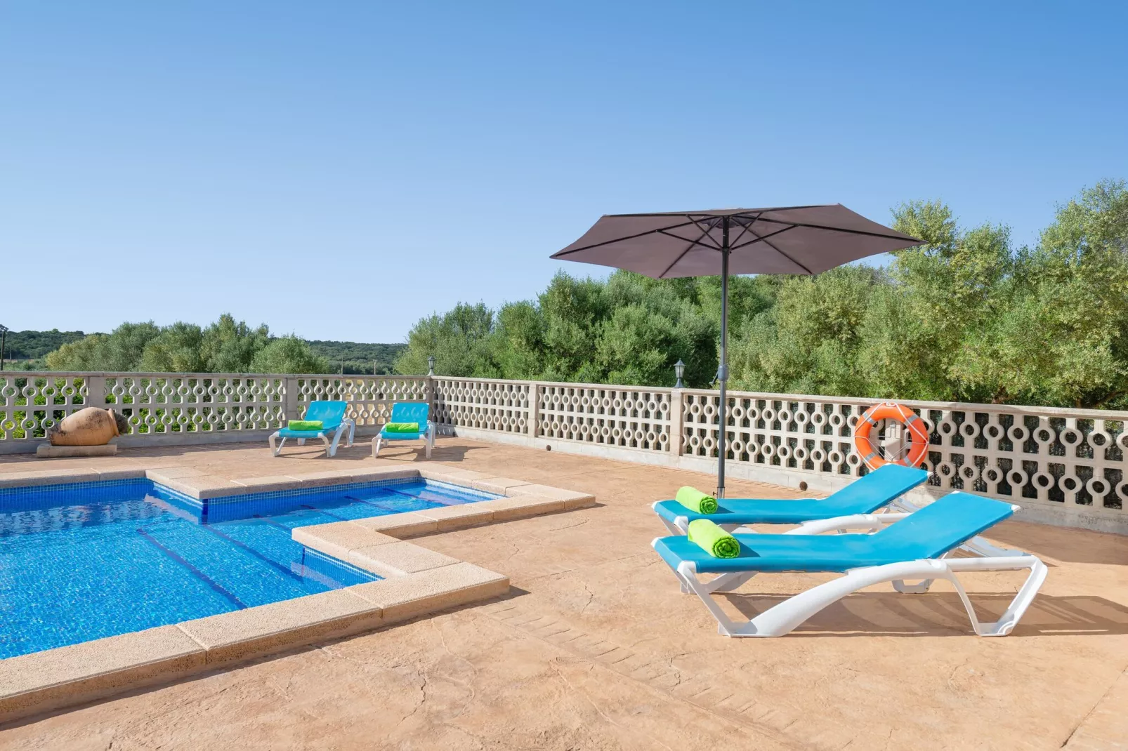Vista Sol-Exterior summer