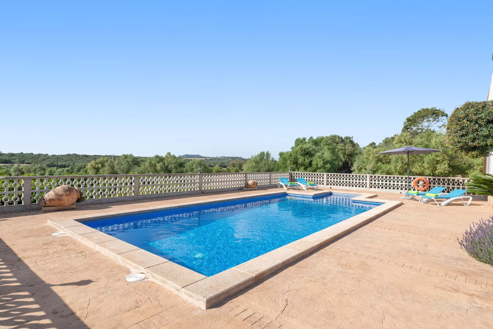 Vista Sol-Exterior summer