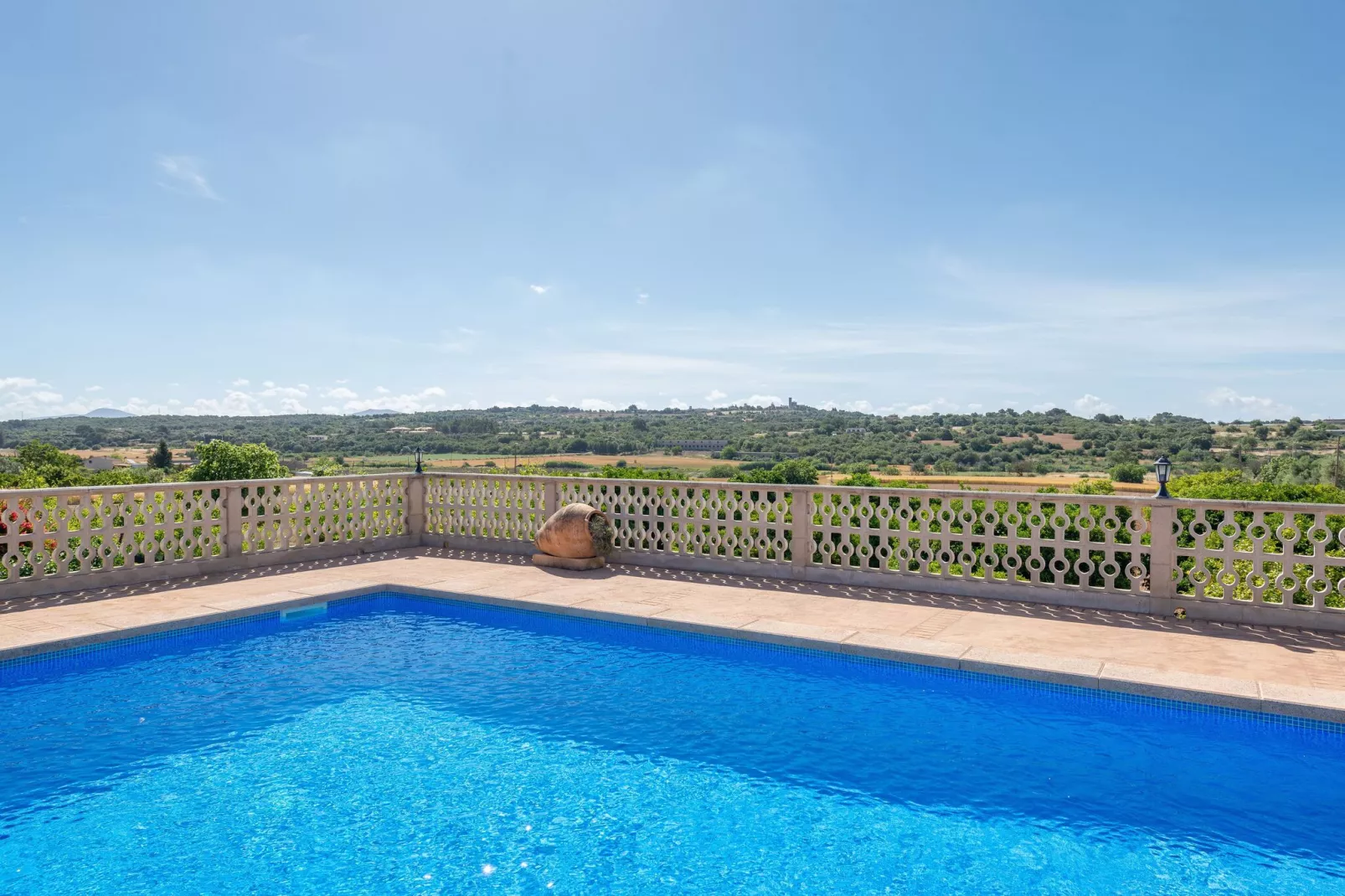 Vista Sol-Exterior summer