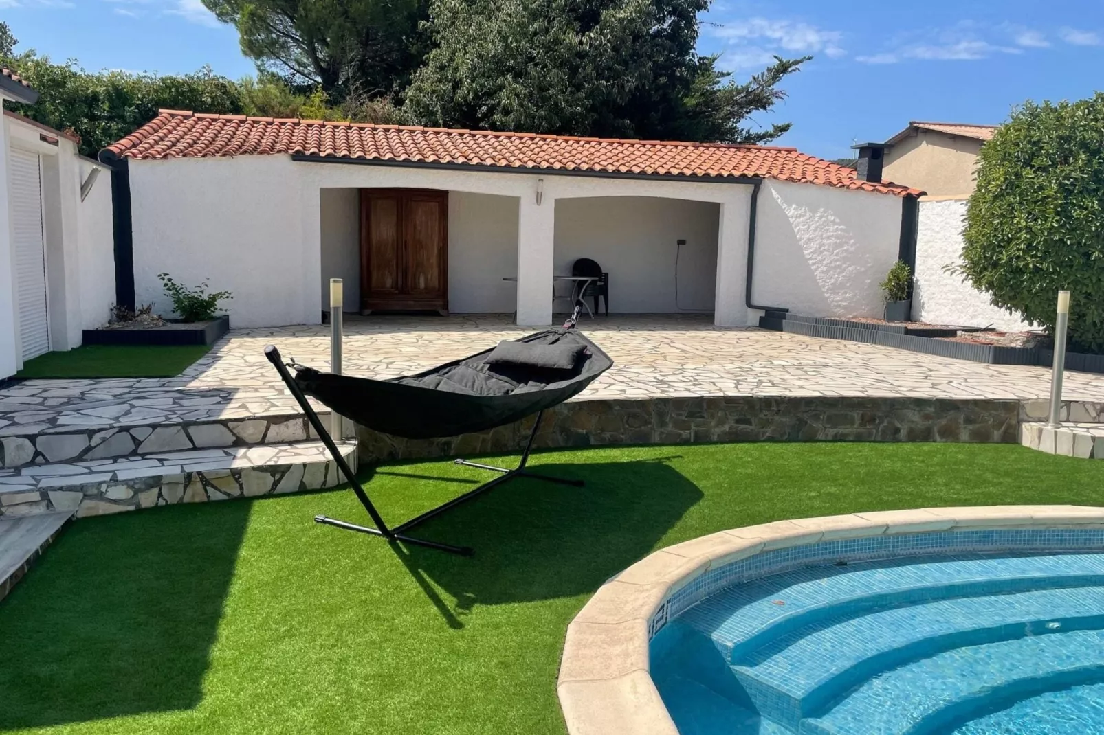 Vista d'Oc-Gardens summer