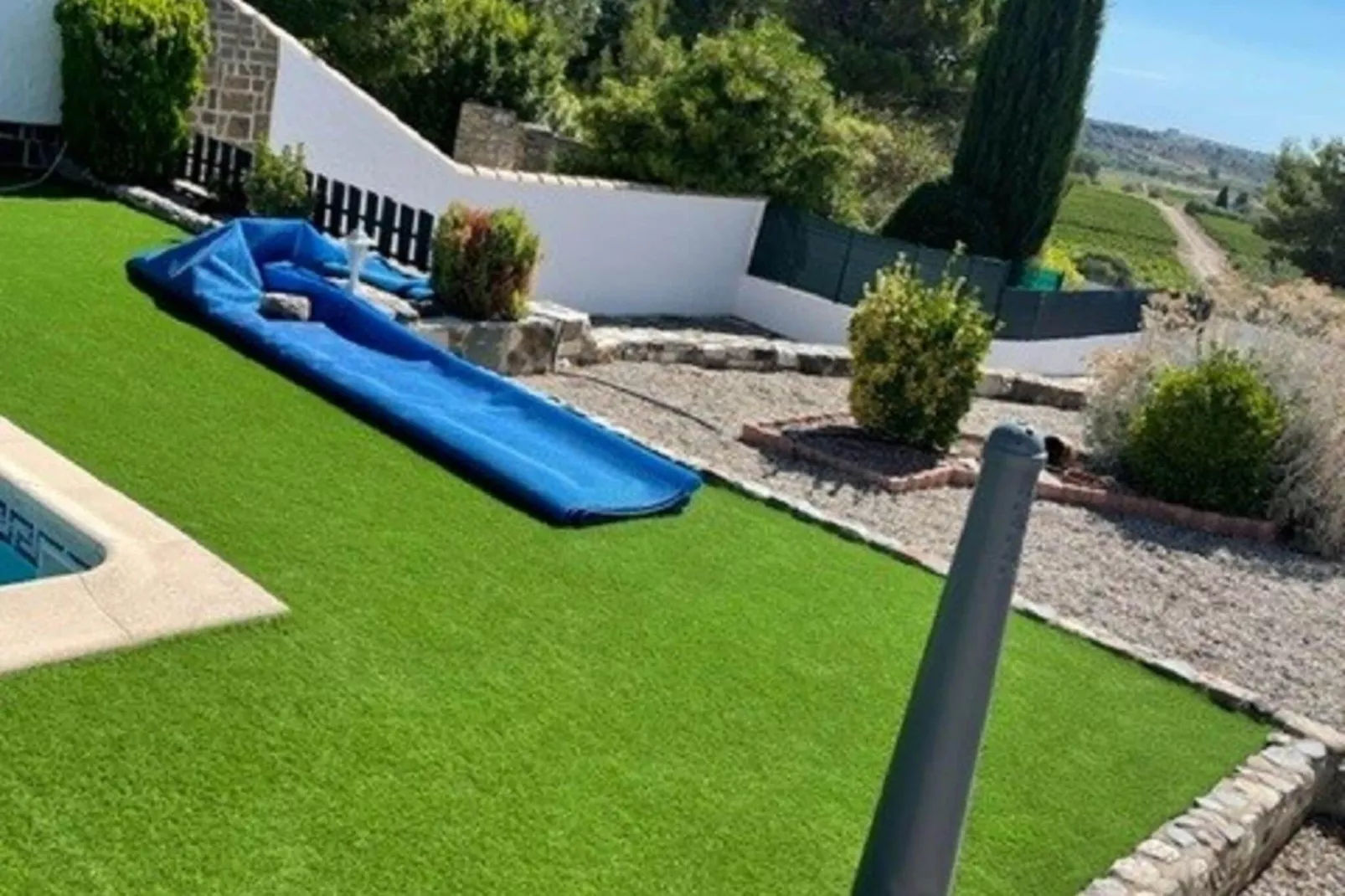 Vista d'Oc-Gardens summer