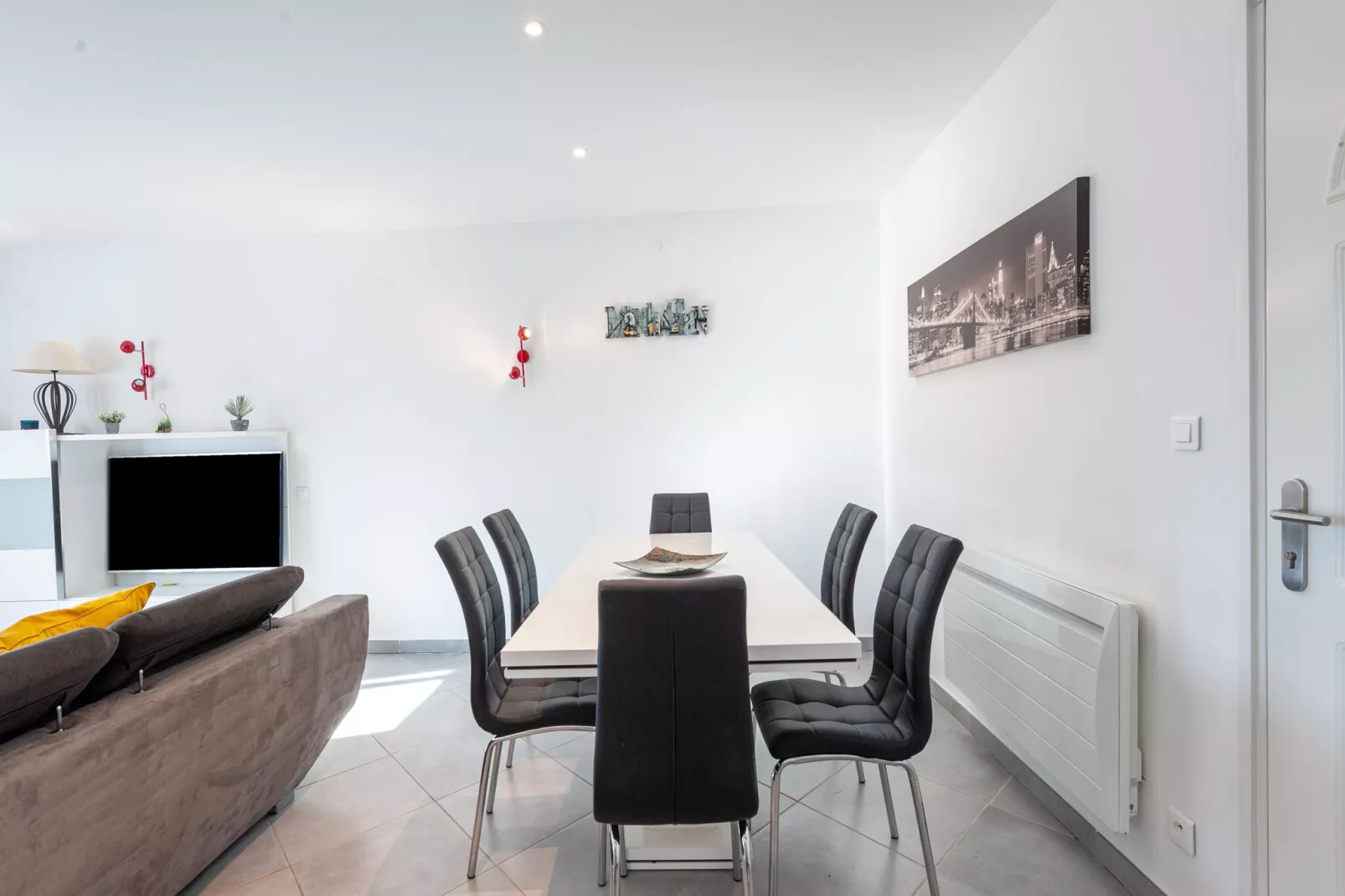 Les Merlettes-Dining room