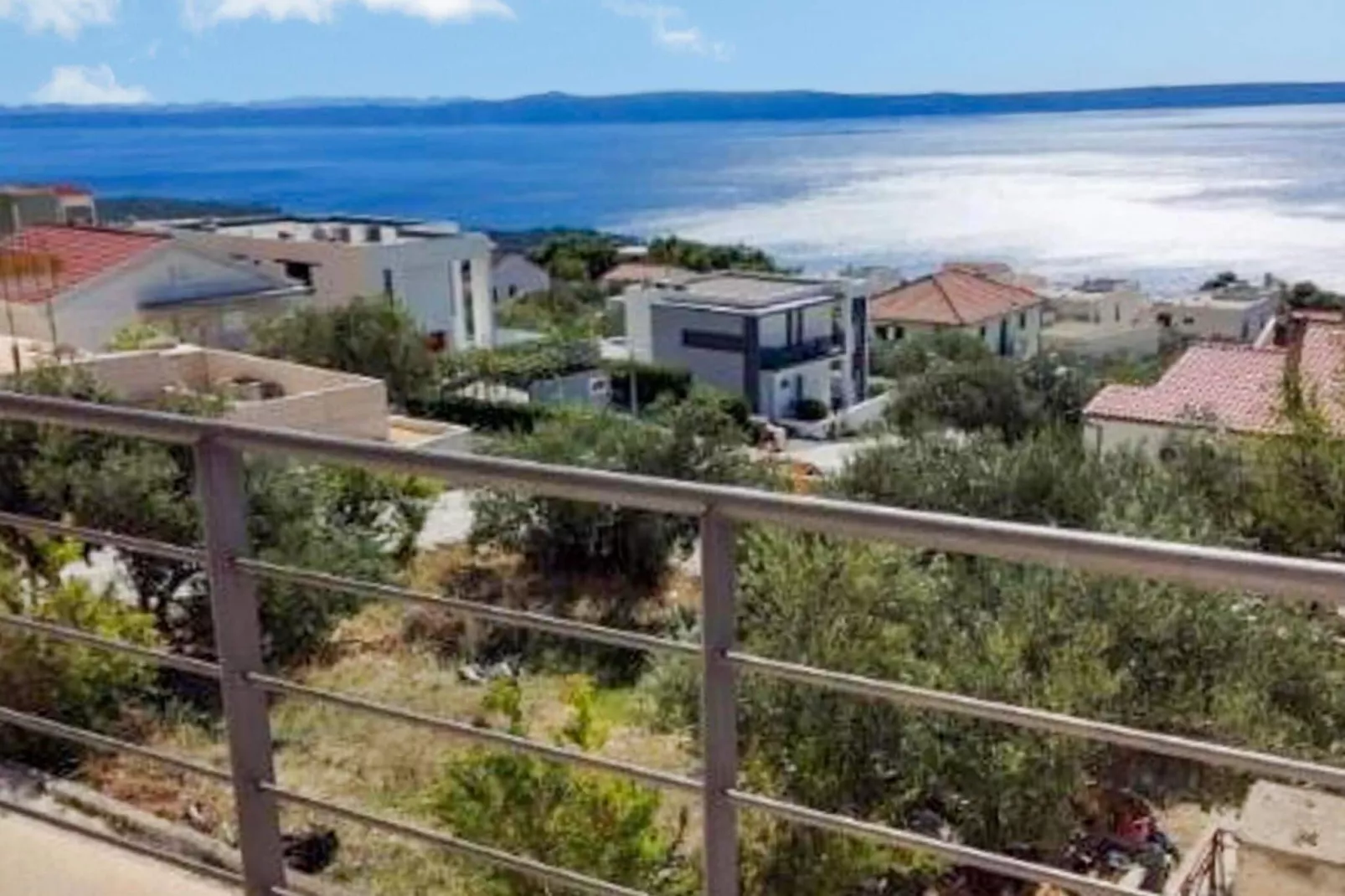 Apt Lake view-View summer