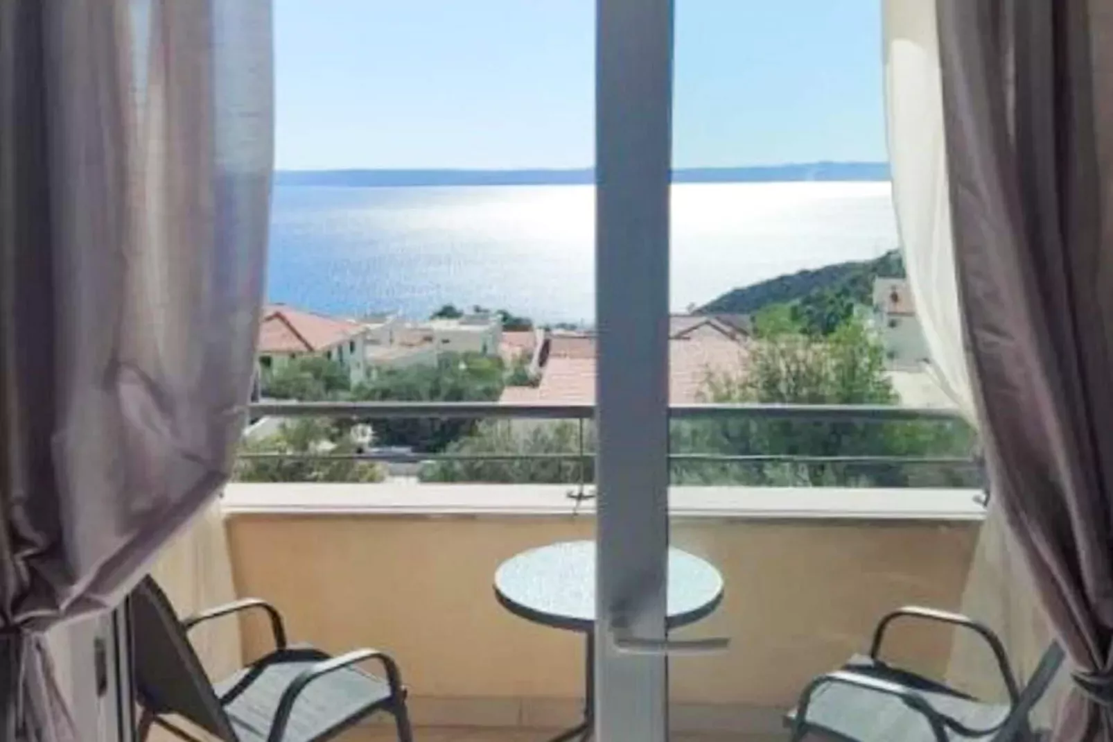 Apt Superior-View summer