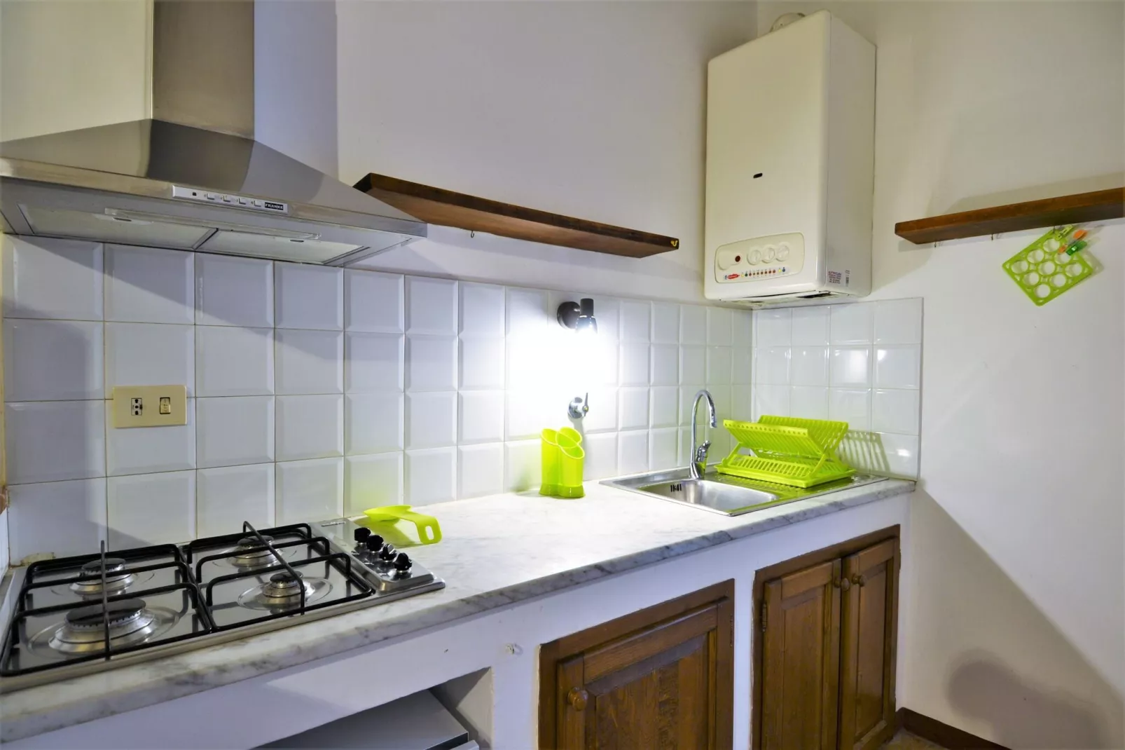 Frantoio 1-Kitchen
